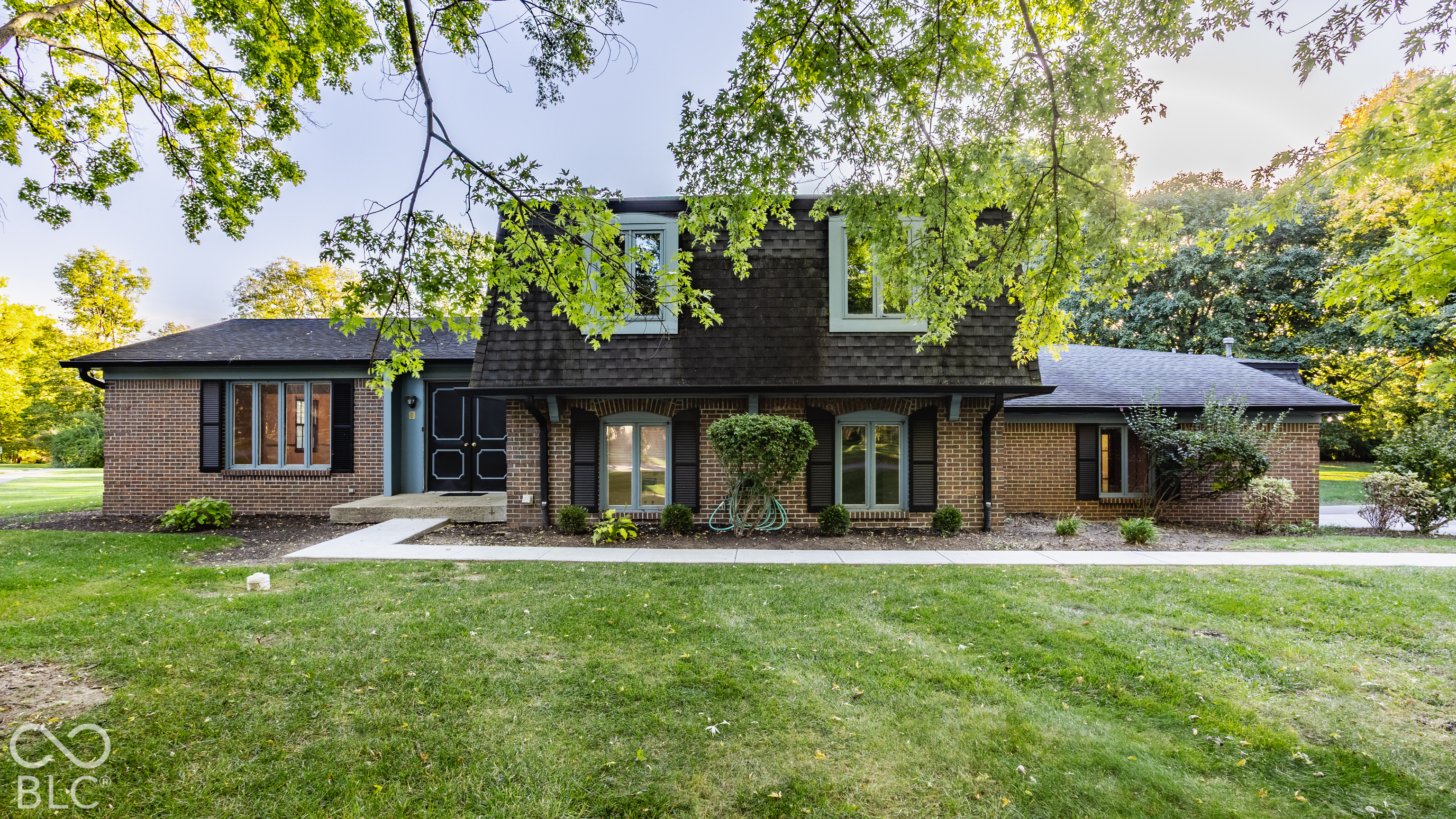8959 Rexford Road, Indianapolis, IN, 46260 photo 4 of 50