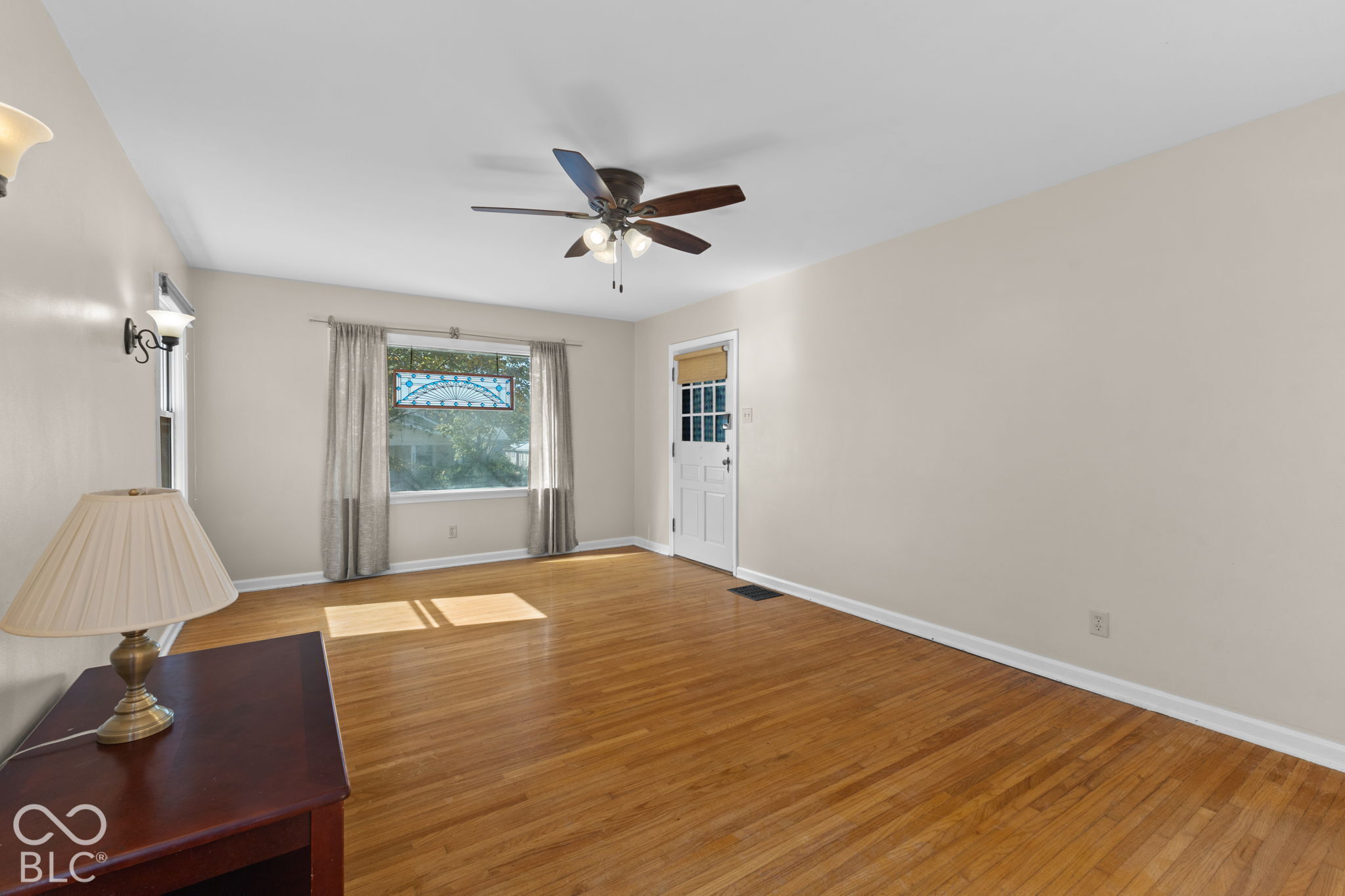 115 S 11th Avenue, Beech Grove, IN, 46107 photo 4 of 29