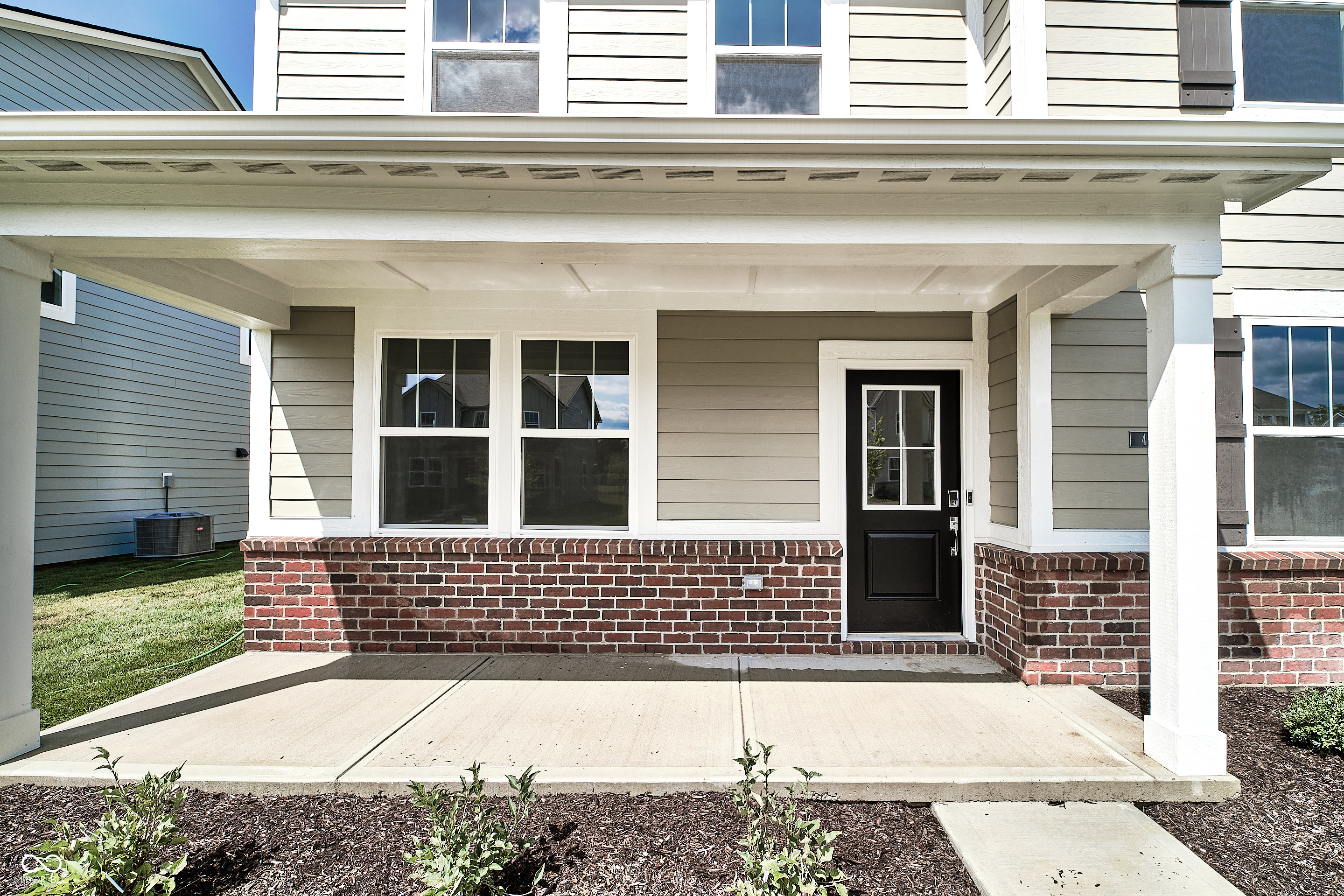 422 Eisenhower Street, Fortville, IN, 46040 photo 4 of 60