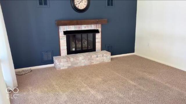 2820 Jordan Drive, Columbus, IN, 47203 photo 4 of 38