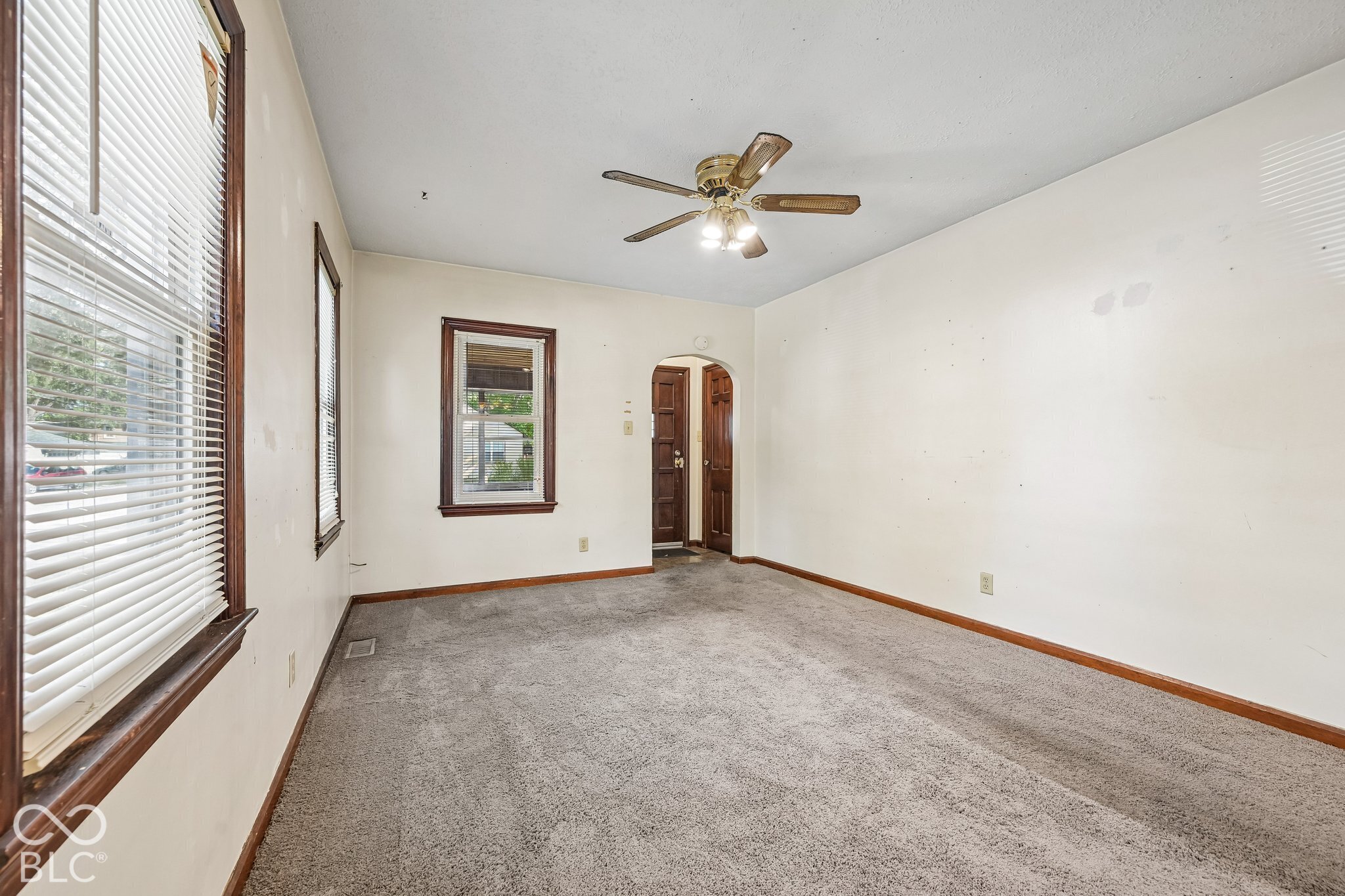1330 N Berwick Avenue, Indianapolis, IN, 46222 photo 4 of 24