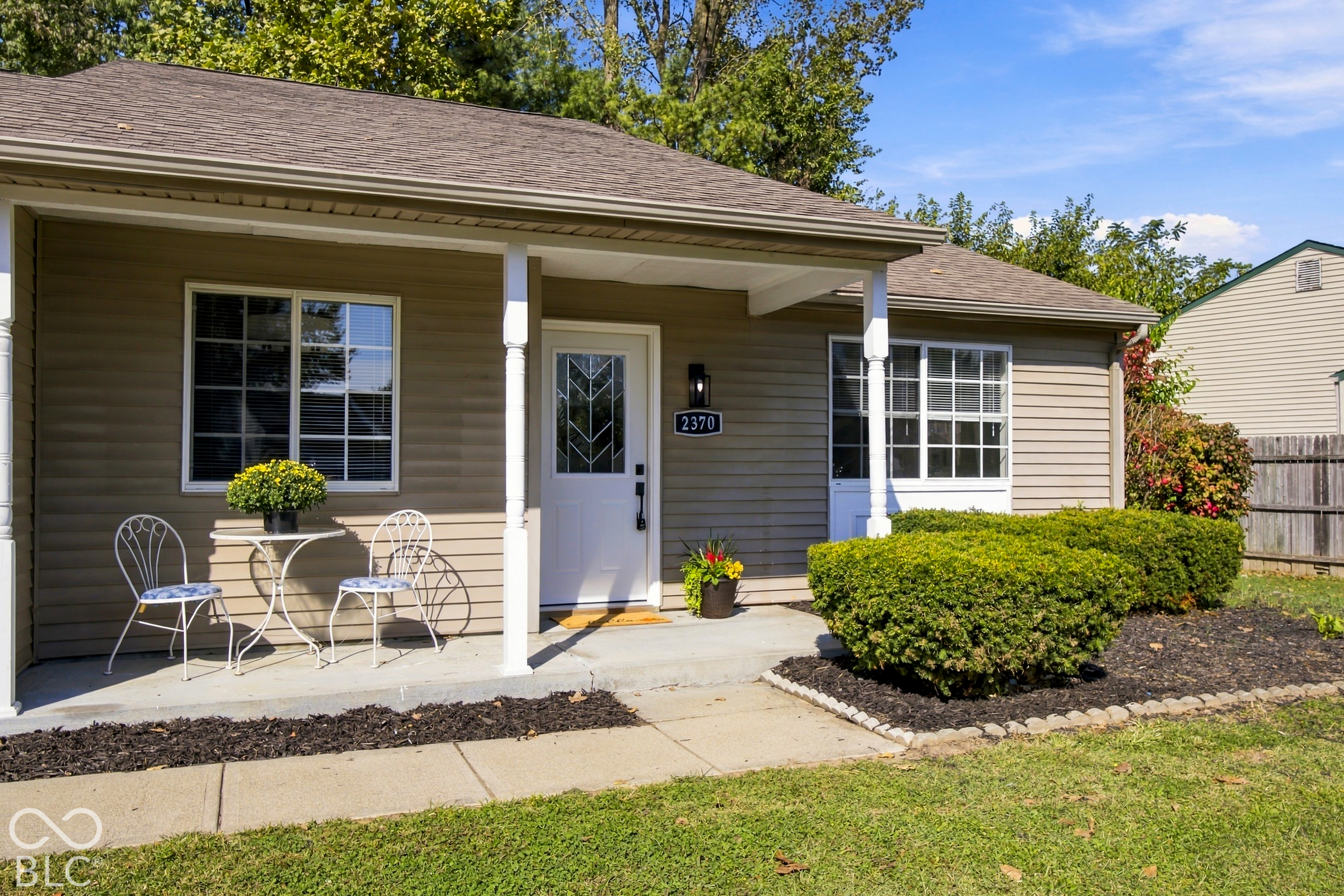 2370 Farmstead Drive, Columbus, IN, 47201 photo 4 of 24