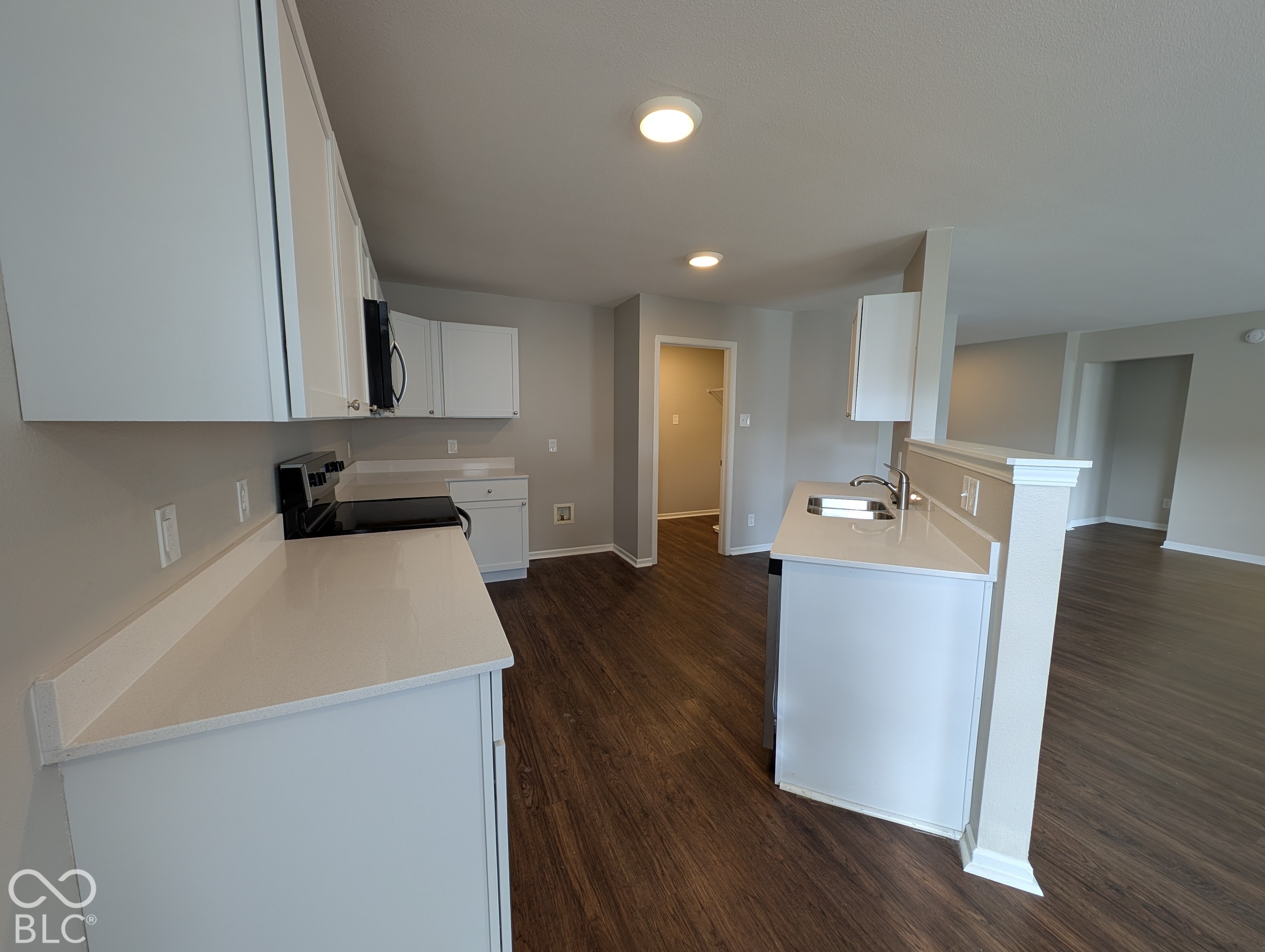 10709 Gathering Drive, Indianapolis, IN, 46259 photo 4 of 28