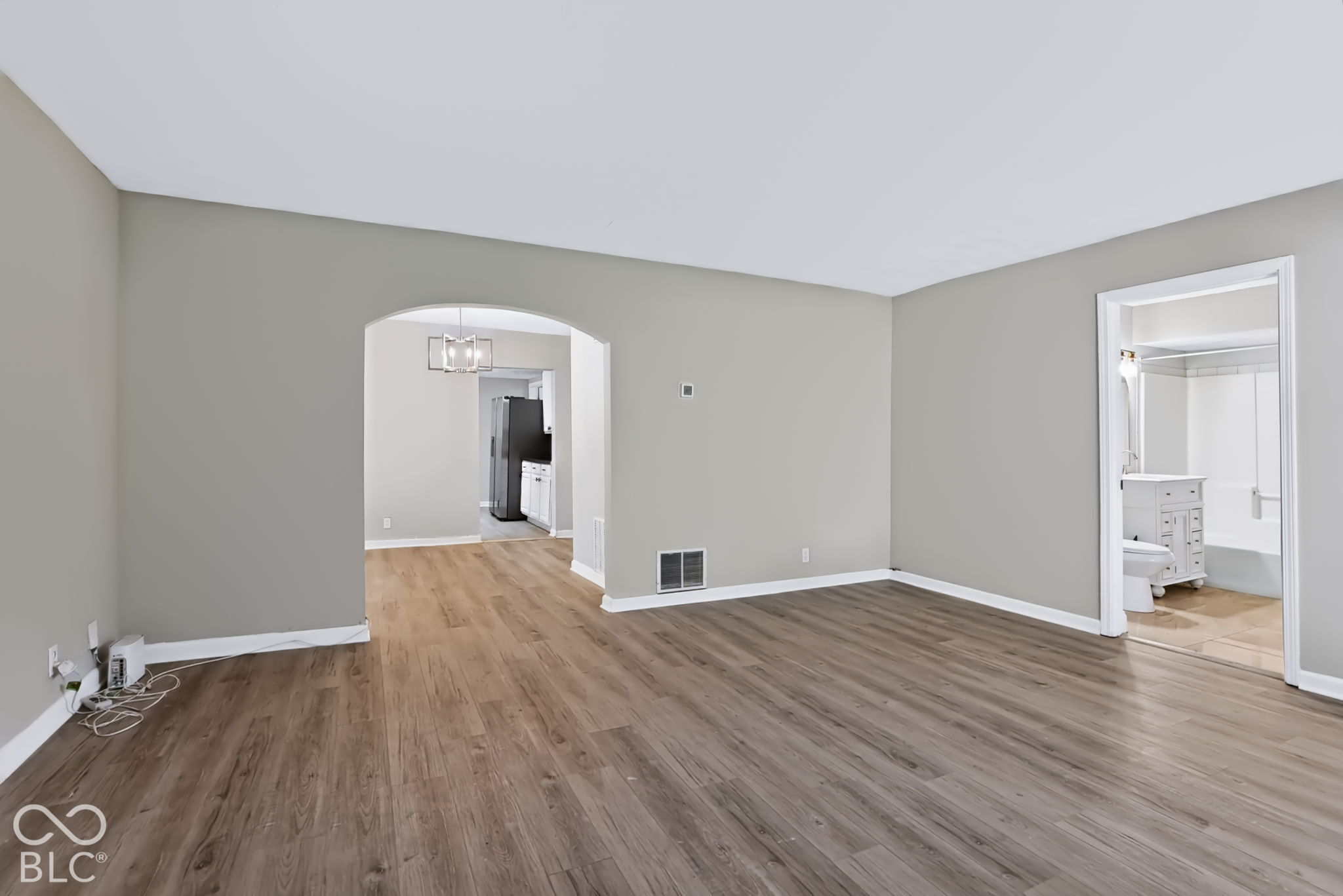 1319 Groff Avenue, Indianapolis, IN, 46222 photo 4 of 24