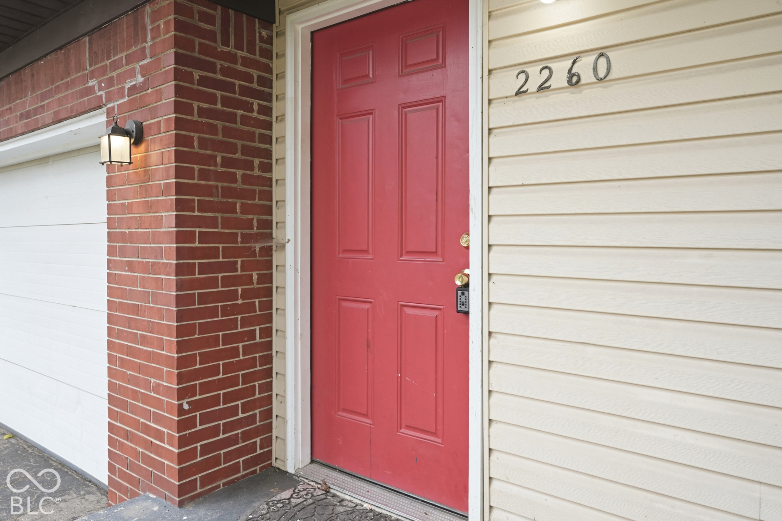 2260 E Thompson Road, Indianapolis, IN, 46227 photo 4 of 36