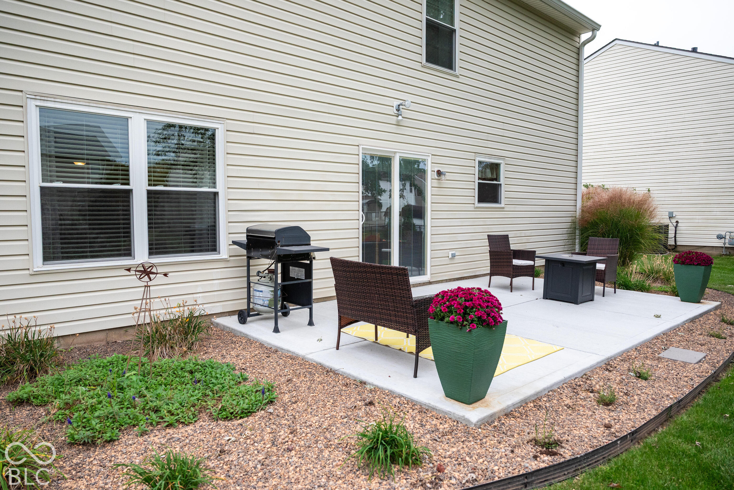 8426 Flick Way, Indianapolis, IN, 46237 photo 4 of 23
