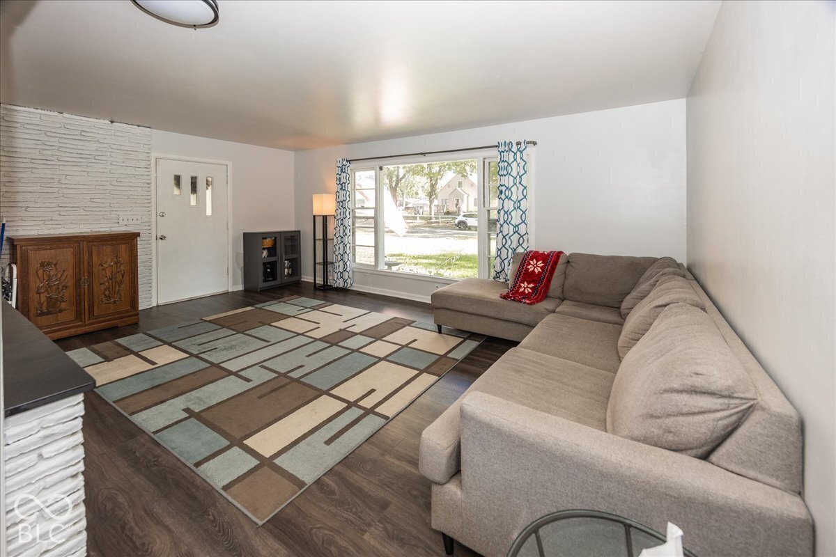 5602 Kingsley Drive, Indianapolis, IN, 46220 photo 4 of 19