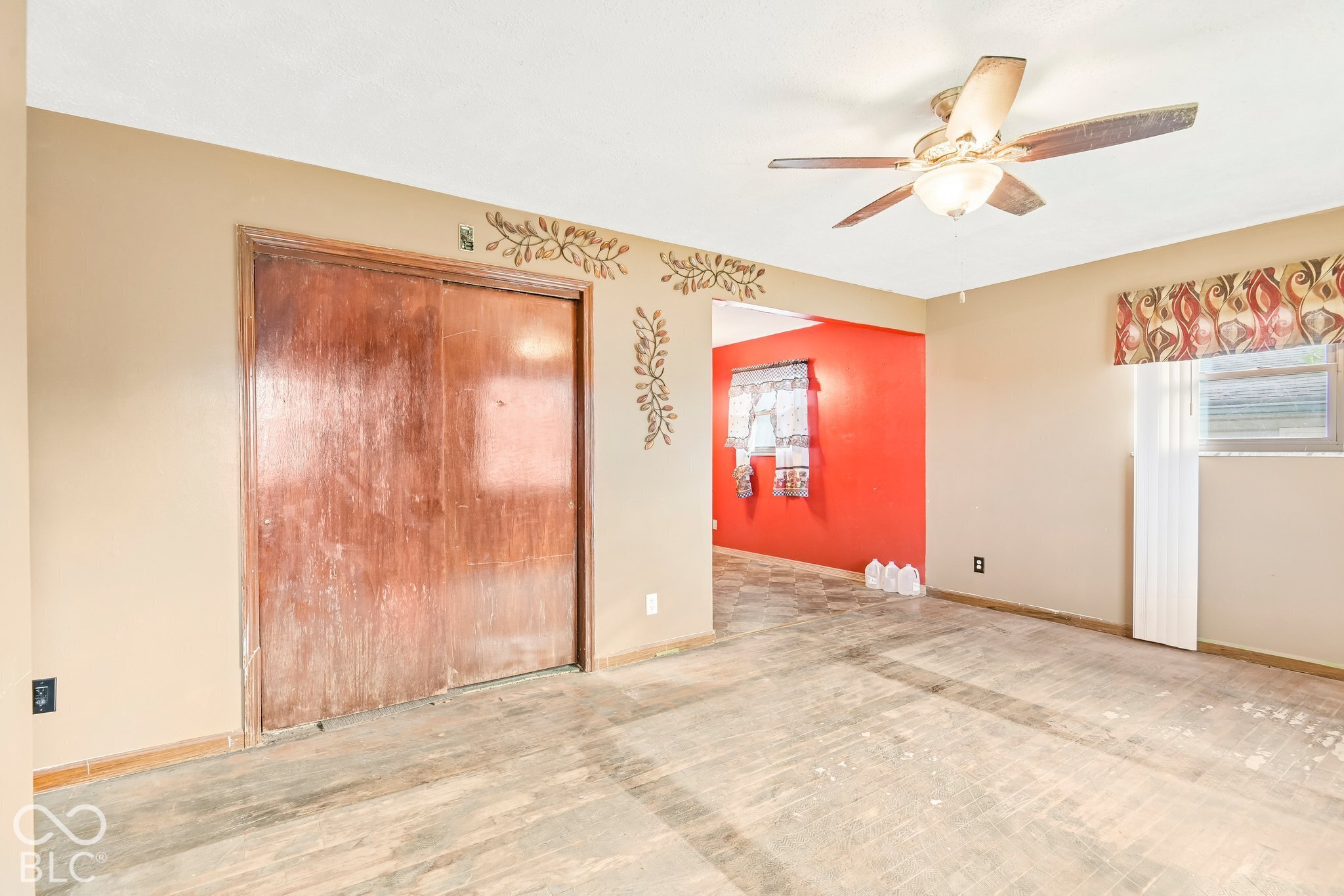 4602 E Naomi Street, Indianapolis, IN, 46203 photo 4 of 22