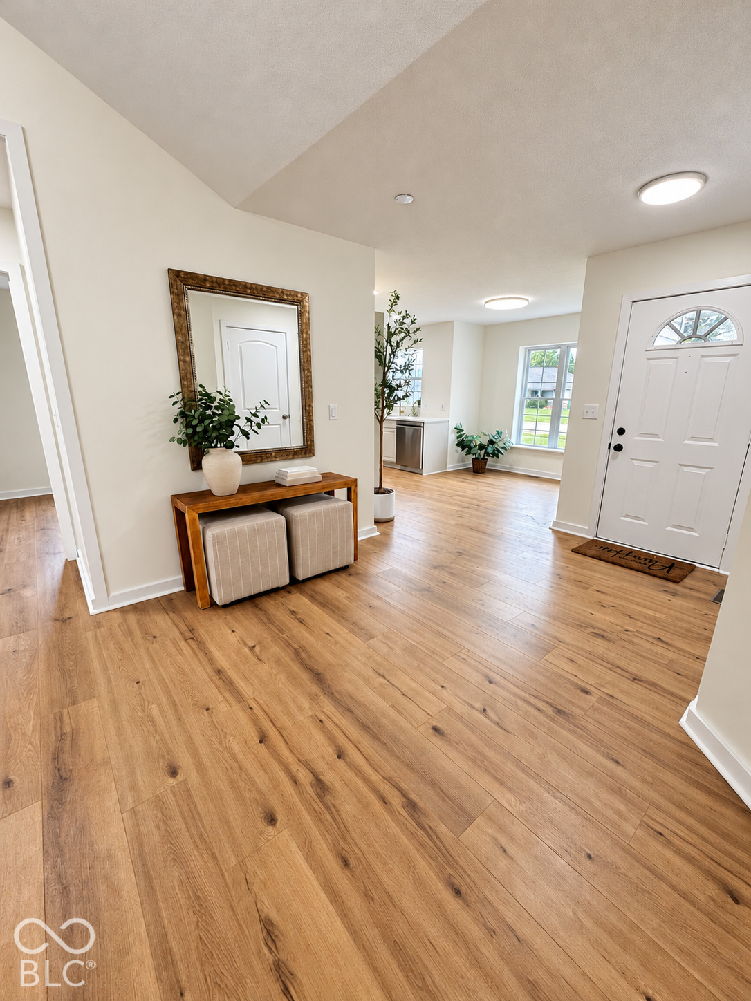 2121 Winfield Park Drive, Greenfield, IN, 46140 photo 4 of 20