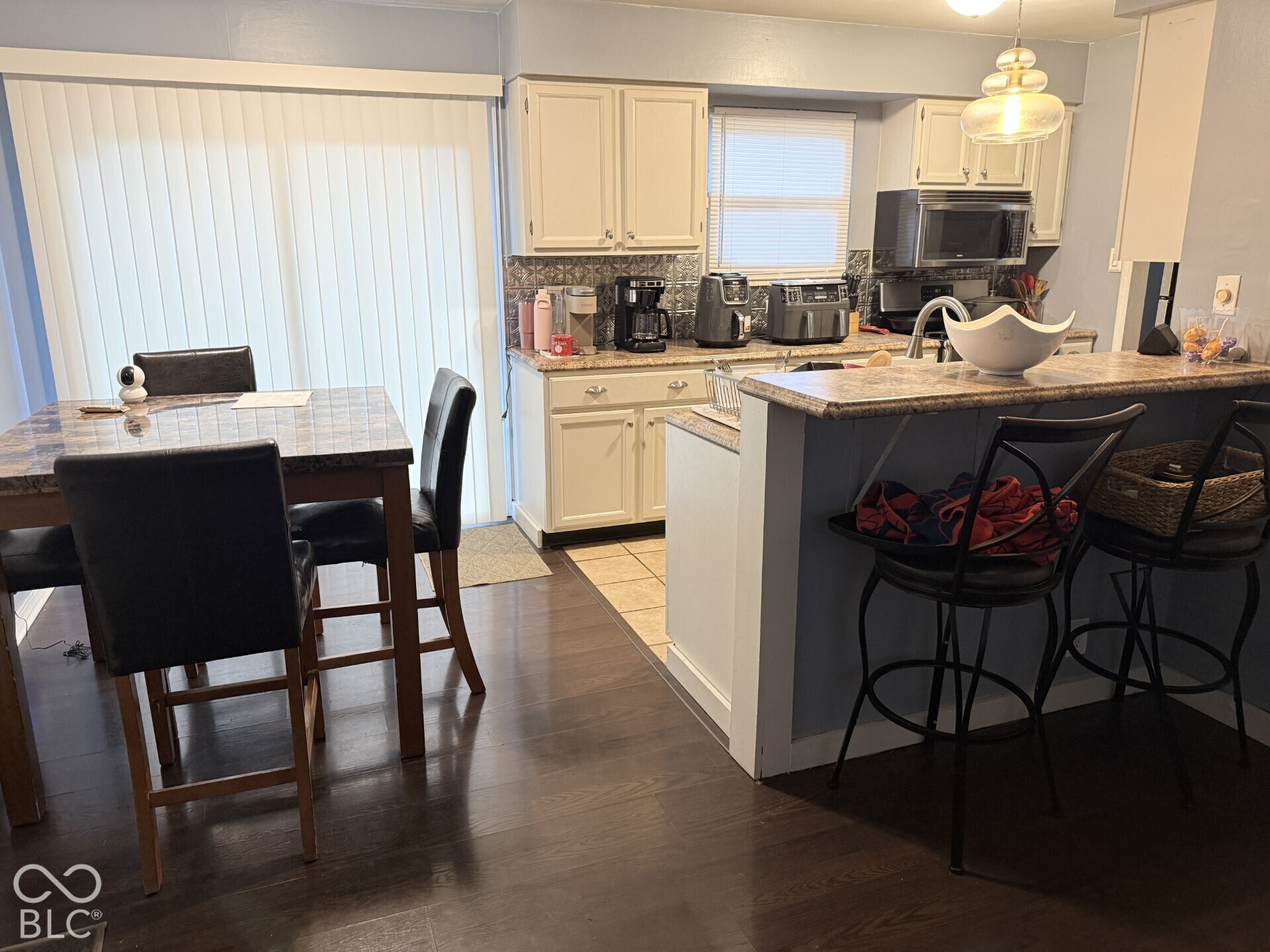 928 W 79th Street, Indianapolis, IN, 46260 photo 4 of 8