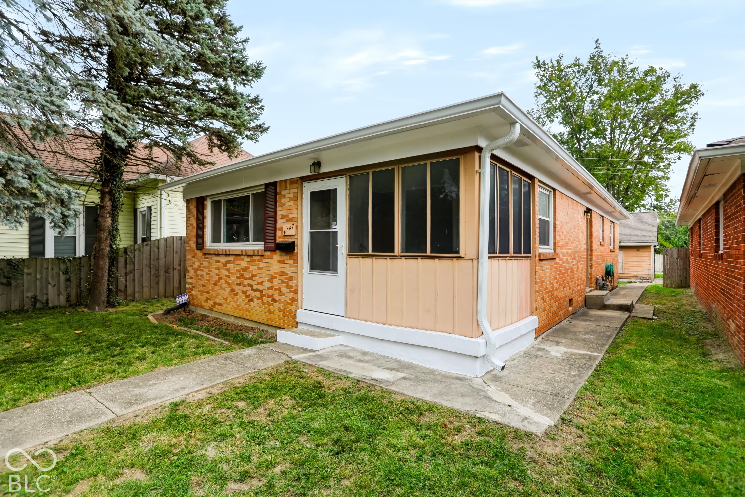 4147 Bowman Avenue, Indianapolis, IN, 46227 photo 4 of 40