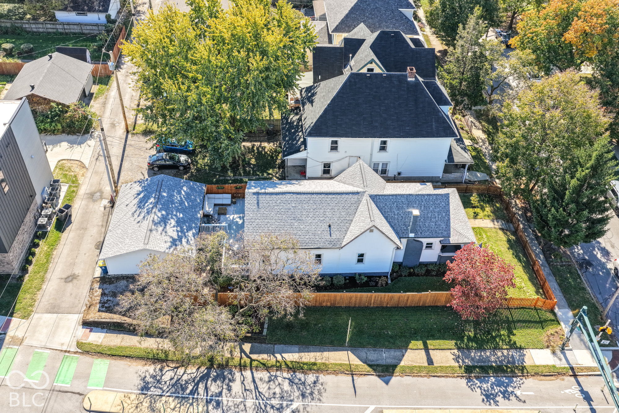 327 N Arsenal Avenue, Indianapolis, IN, 46201 photo 4 of 58