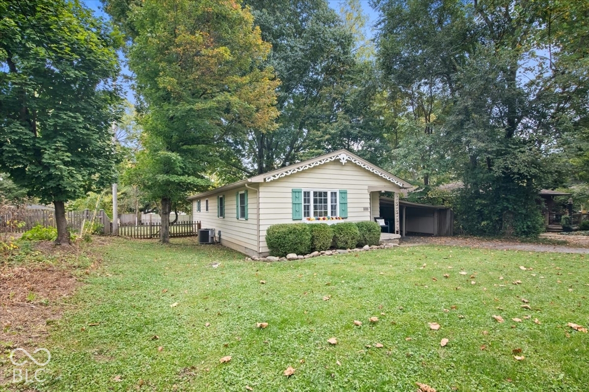 175 N 8th Street, Zionsville, IN, 46077 photo 4 of 35