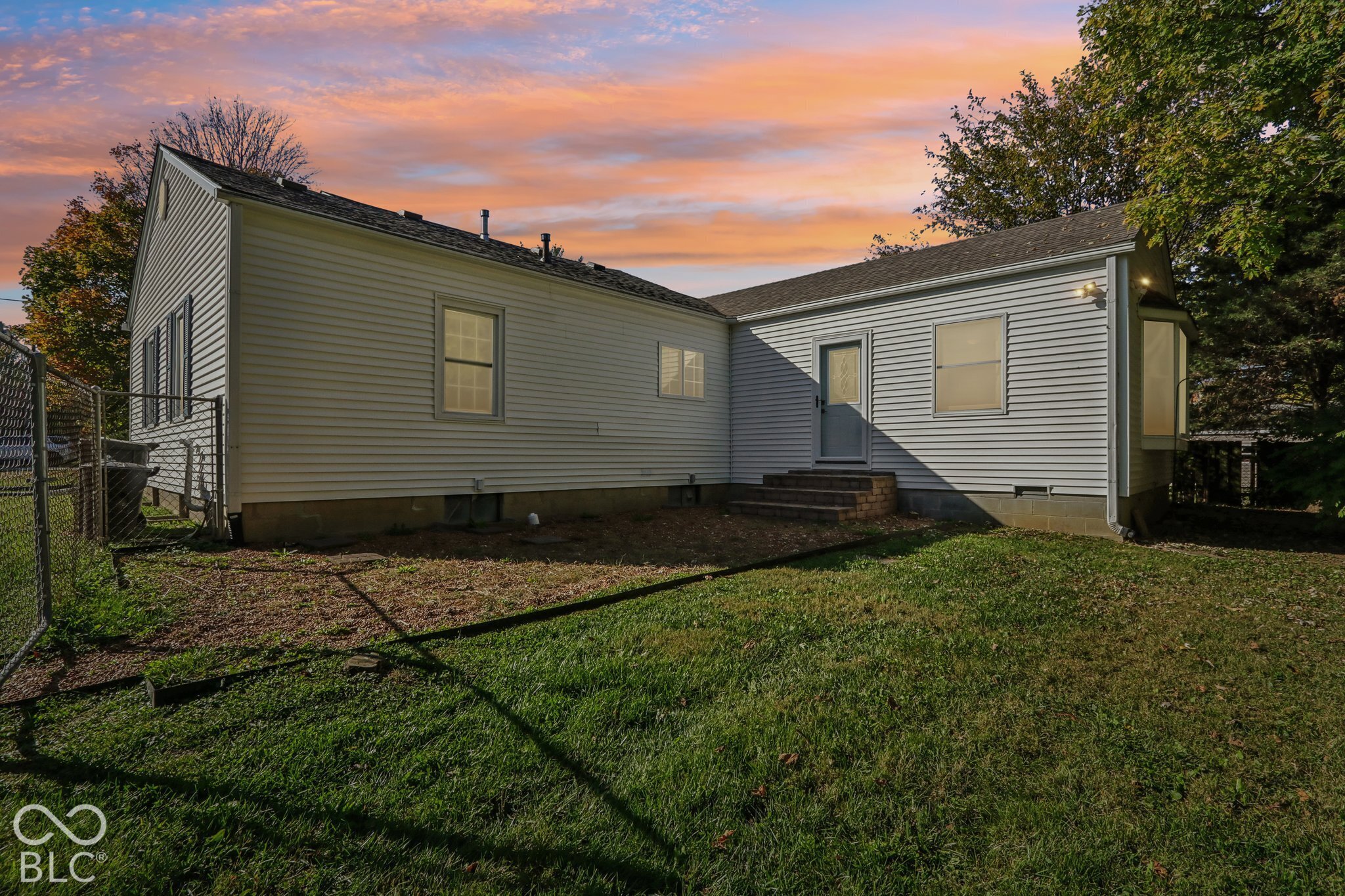 350 McLaughlin Avenue, Indianapolis, IN, 46227 photo 4 of 58