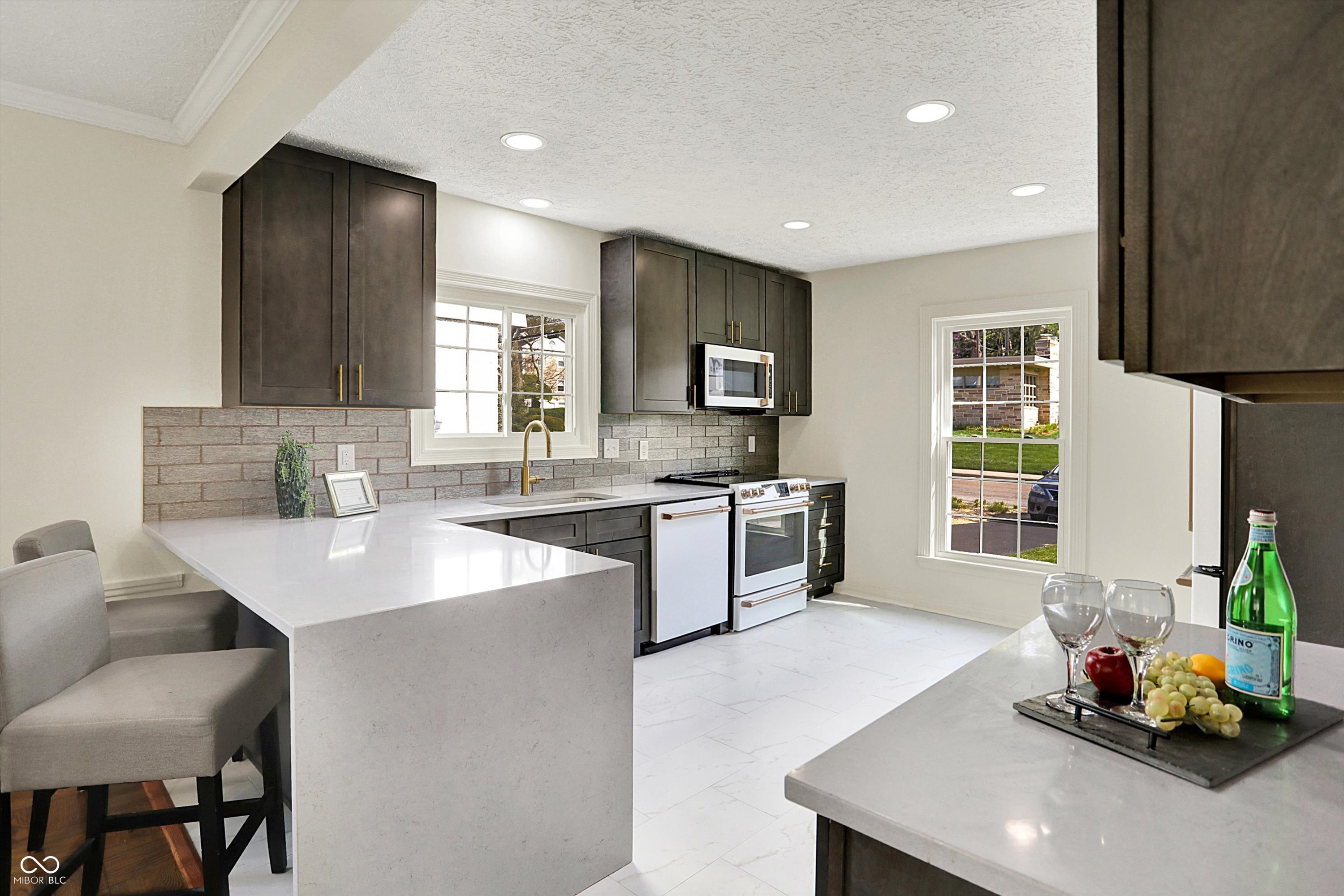 22 W 54th Street, Indianapolis, IN, 46208 photo 4 of 10