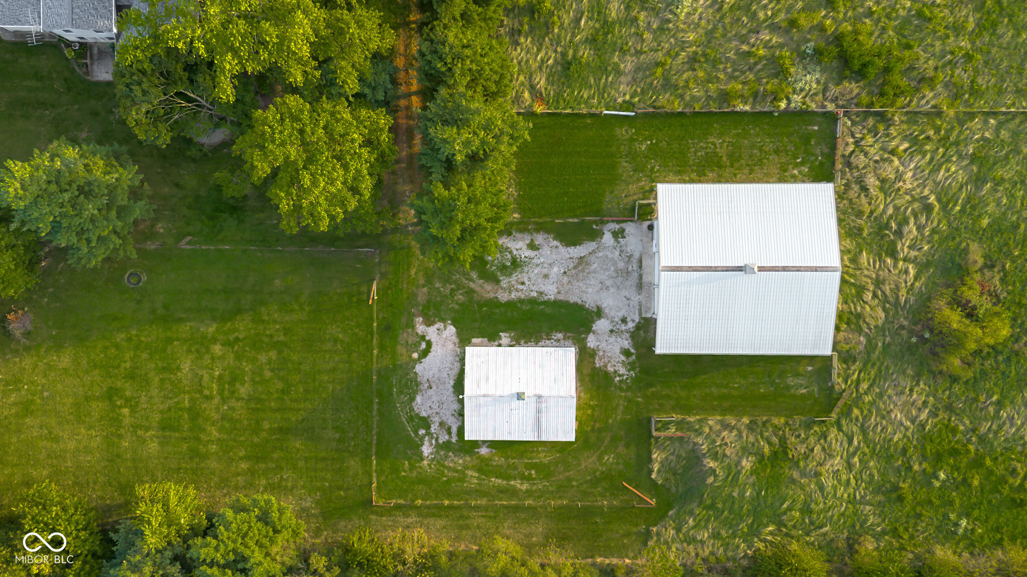3660 E 300 S, Columbus, IN, 47201 photo 4 of 64