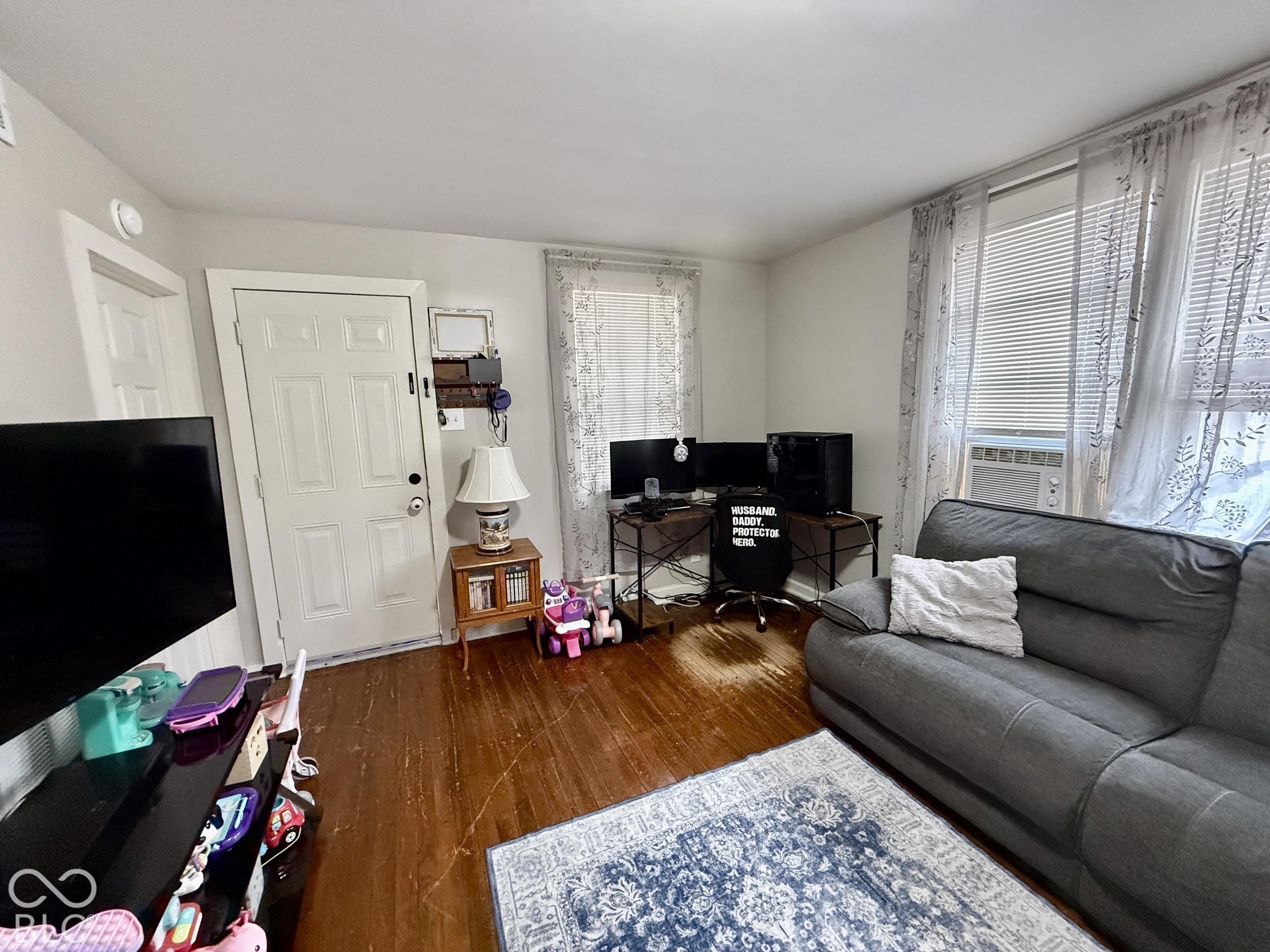 635 S High Street, Versailles, IN, 47042 photo 4 of 22