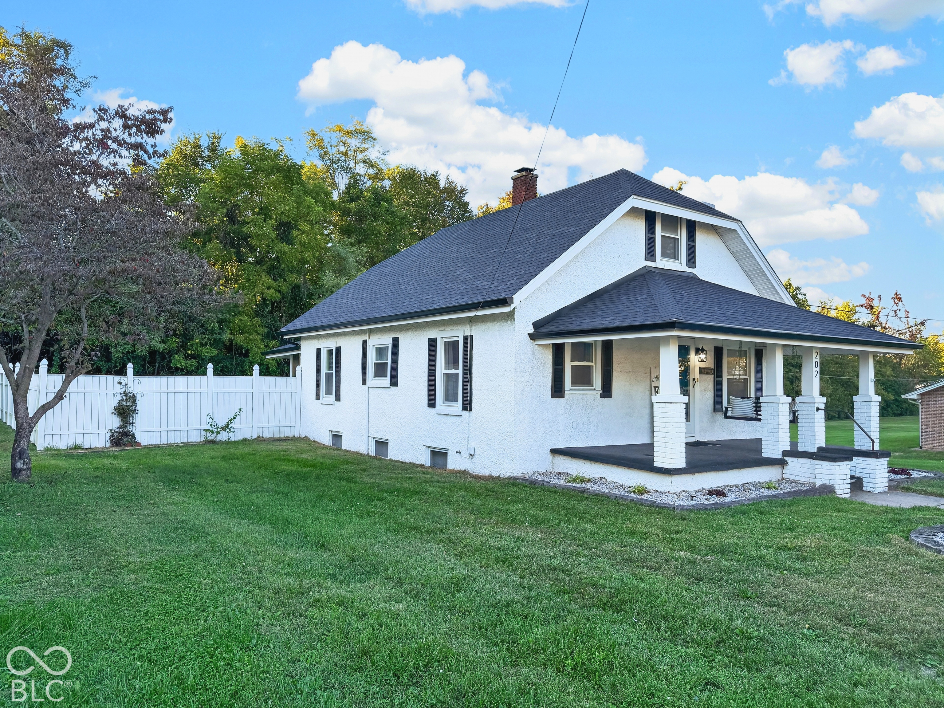 202 S Benton Street, Brownstown, IN, 47220 photo 4 of 33