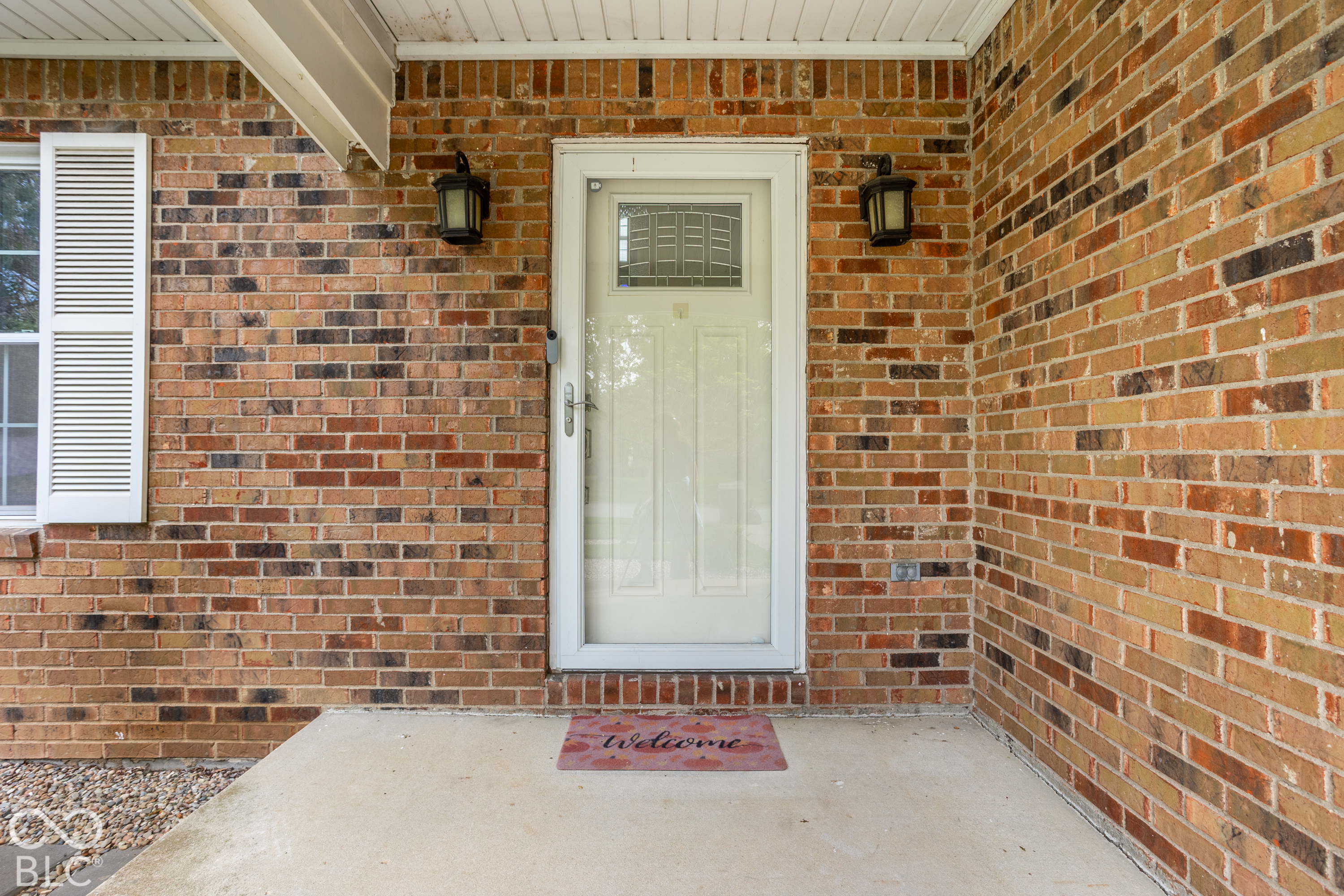 8633 Fox Ridge Lane, Indianapolis, IN, 46256 photo 4 of 37