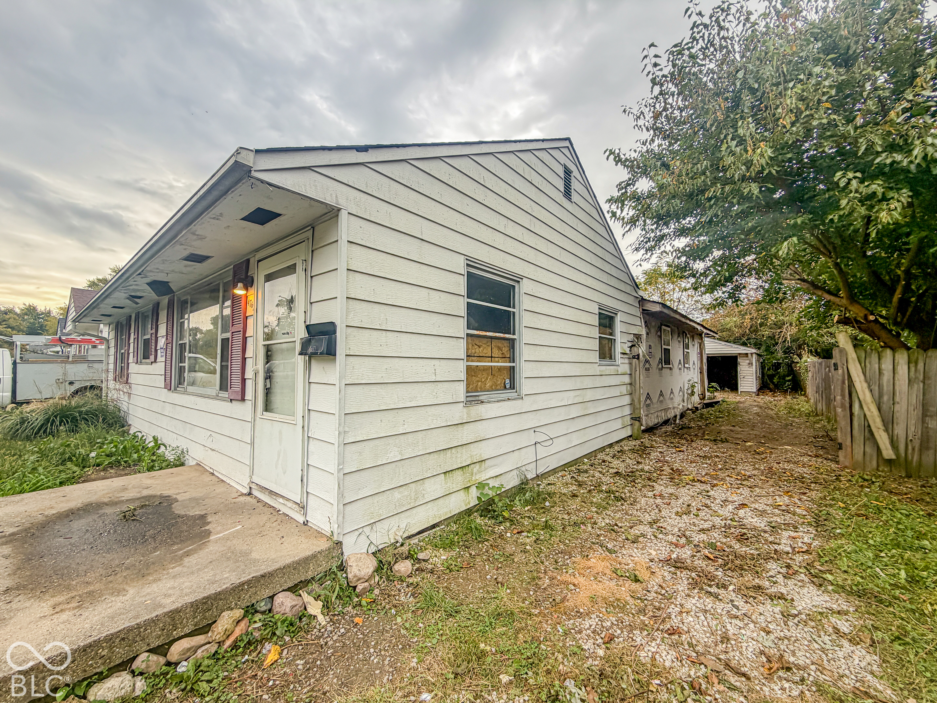 4762 N Mitchner Avenue, Indianapolis, IN, 46226 photo 4 of 34