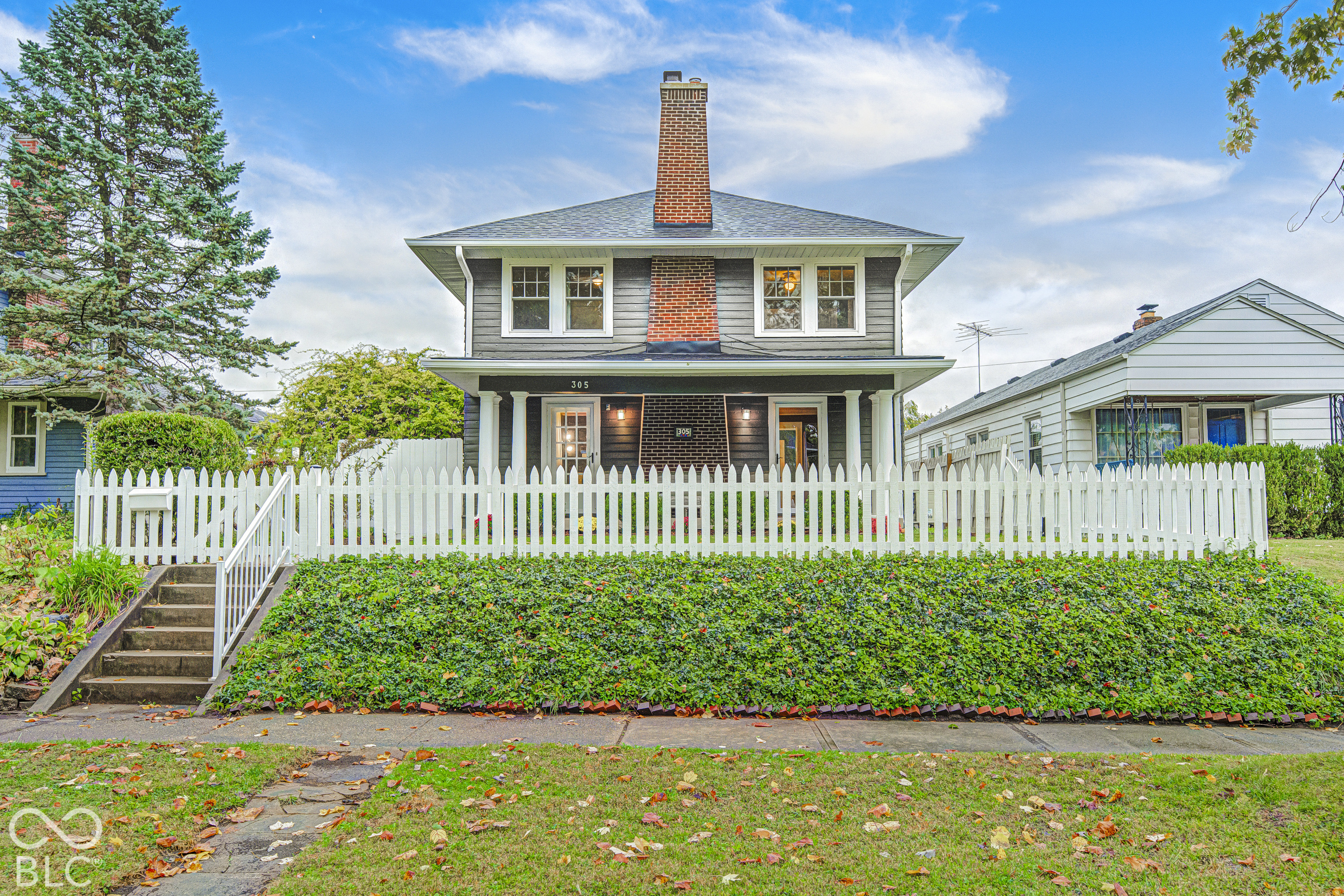 305 N Ridgeview Drive, Indianapolis, IN, 46219 photo 4 of 52