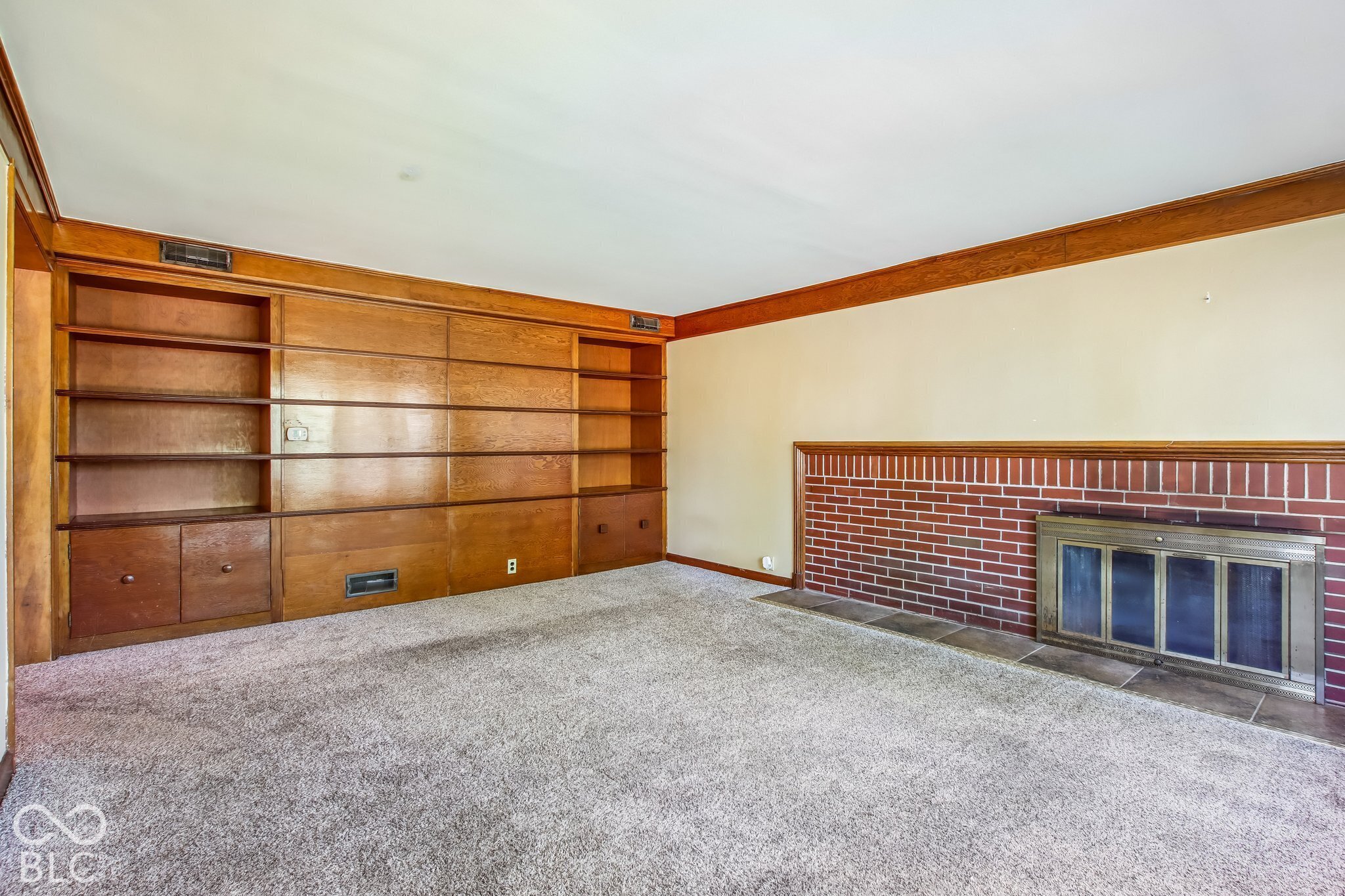 1739 E Loretta Drive, Indianapolis, IN, 46227 photo 4 of 35