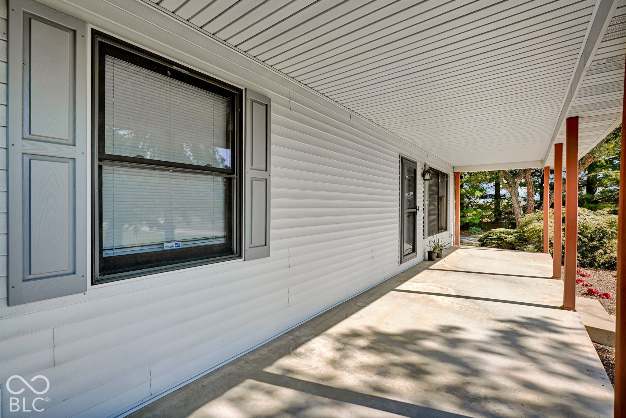 2450 W 300 S, Columbus, IN, 47201 photo 4 of 62