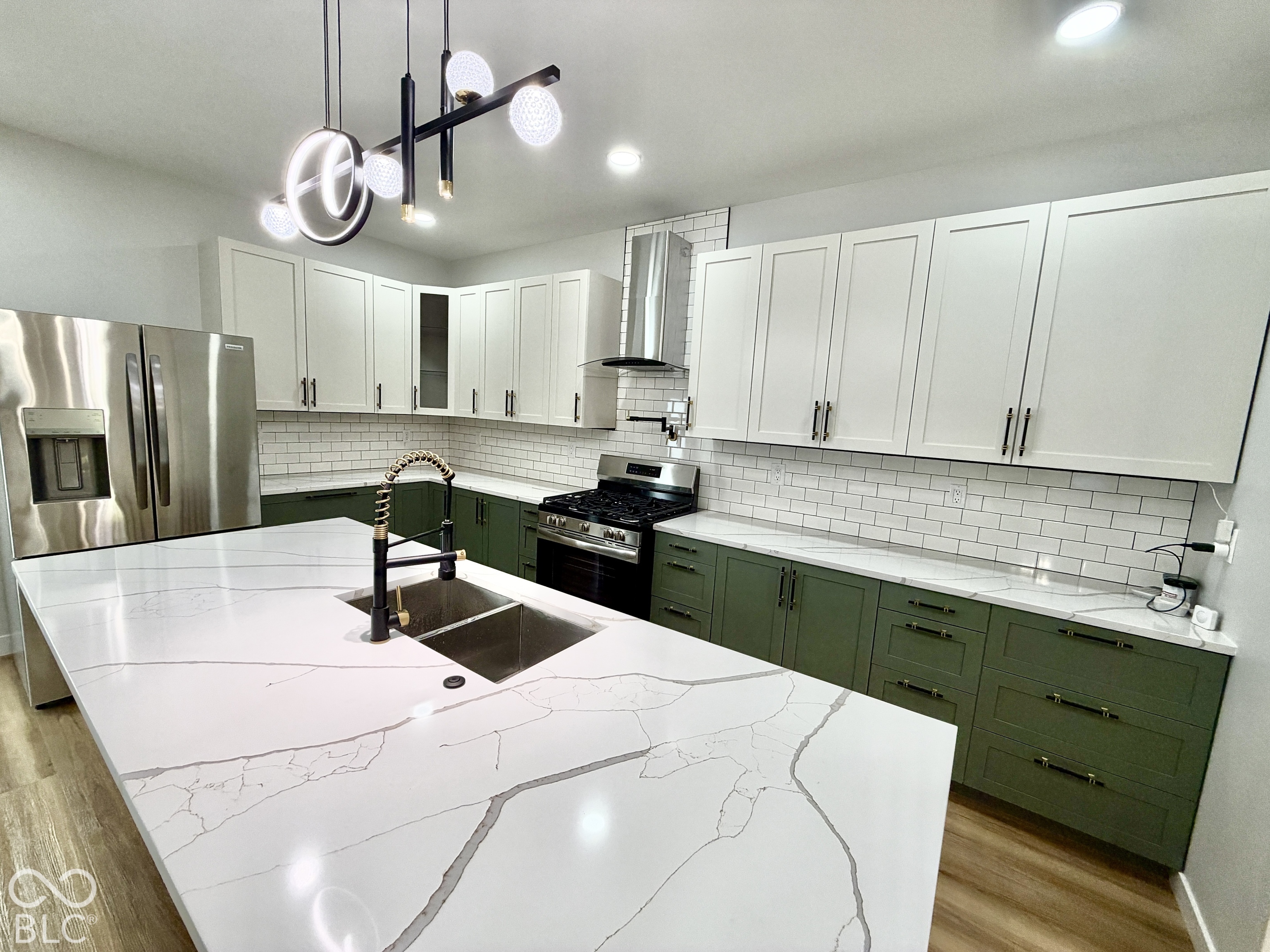 2221 Pleasant Street, Indianapolis, IN, 46203 photo 4 of 63