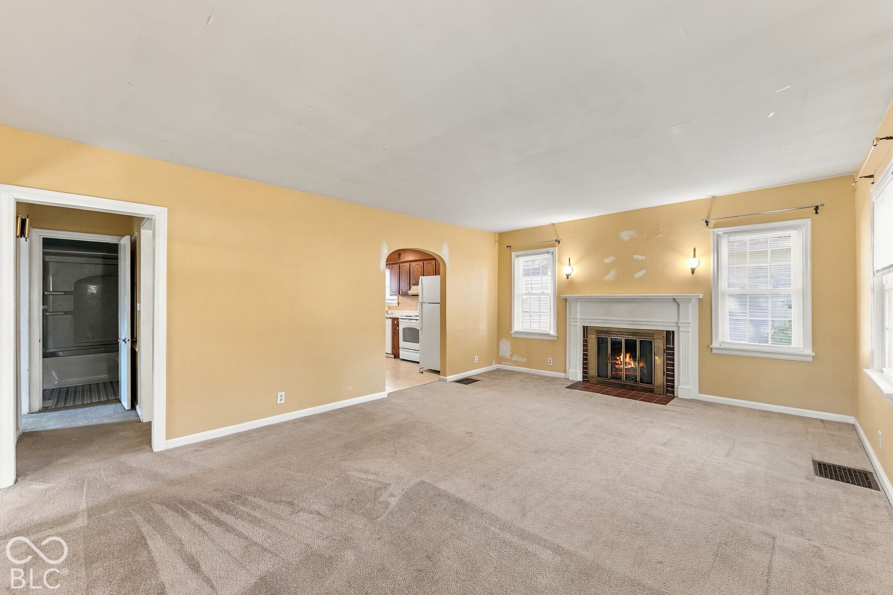 731 25th Street, Columbus, IN, 47201 photo 4 of 22