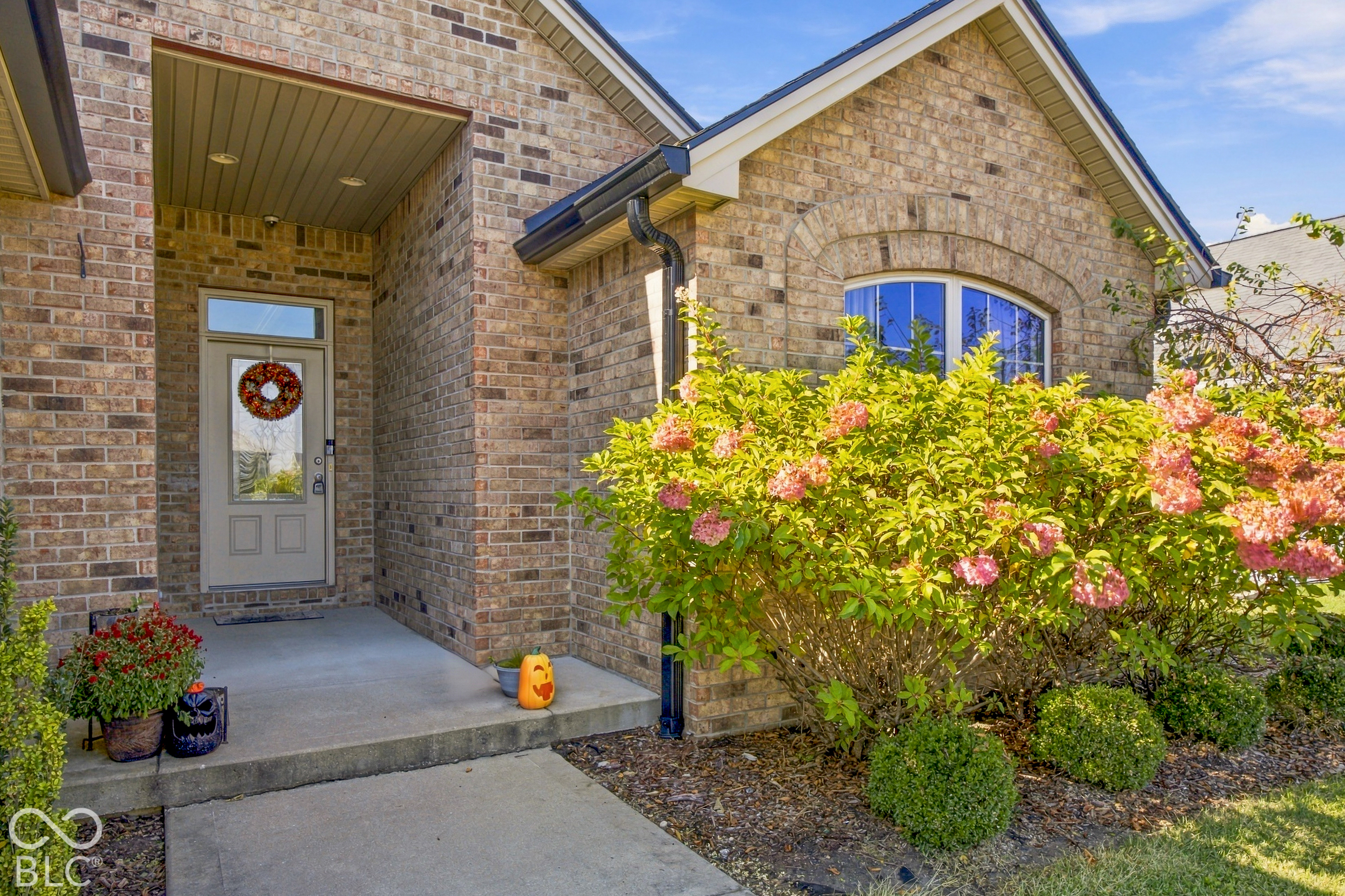 4352 Westminster Place, Columbus, IN, 47201 photo 4 of 44