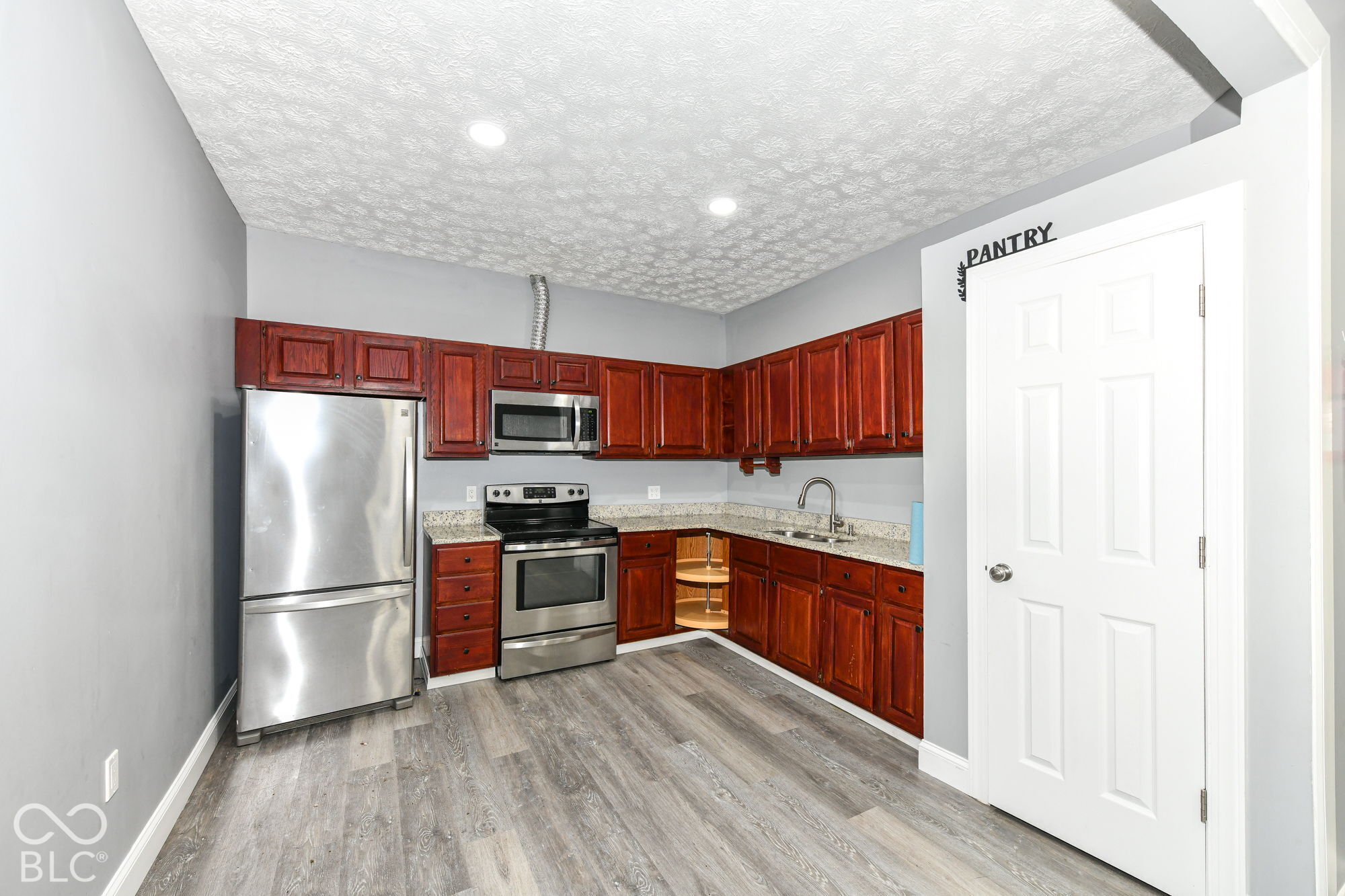 226 Miley Avenue, Indianapolis, IN, 46222 photo 4 of 36