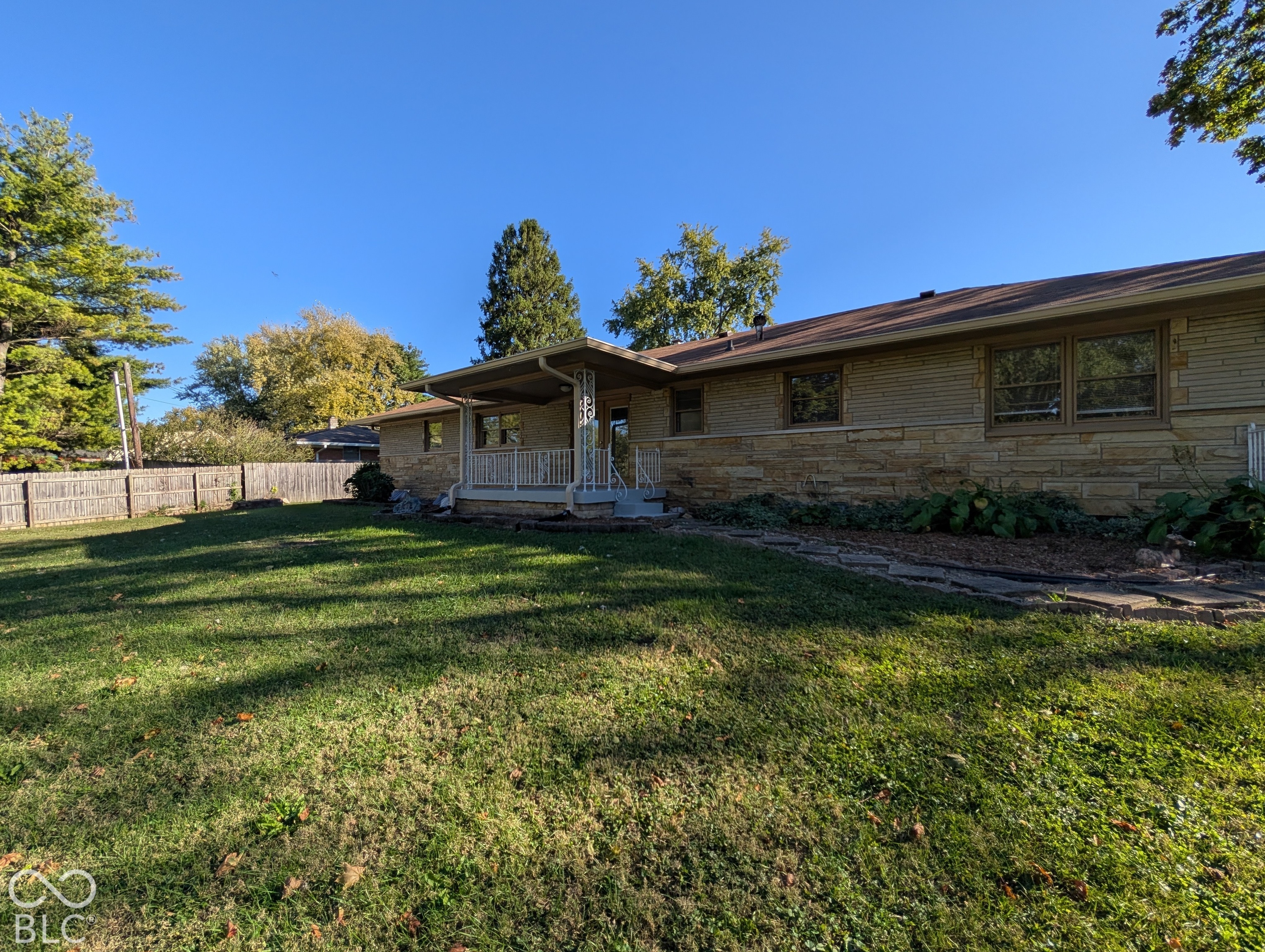 2060 E Thompson Road, Indianapolis, IN, 46227 photo 4 of 42
