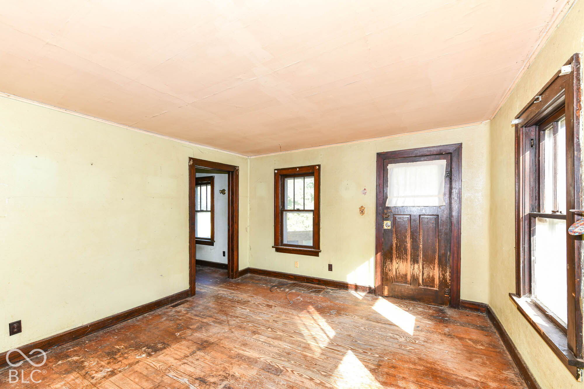 1319 Chester Street, Anderson, IN, 46012 photo 4 of 19