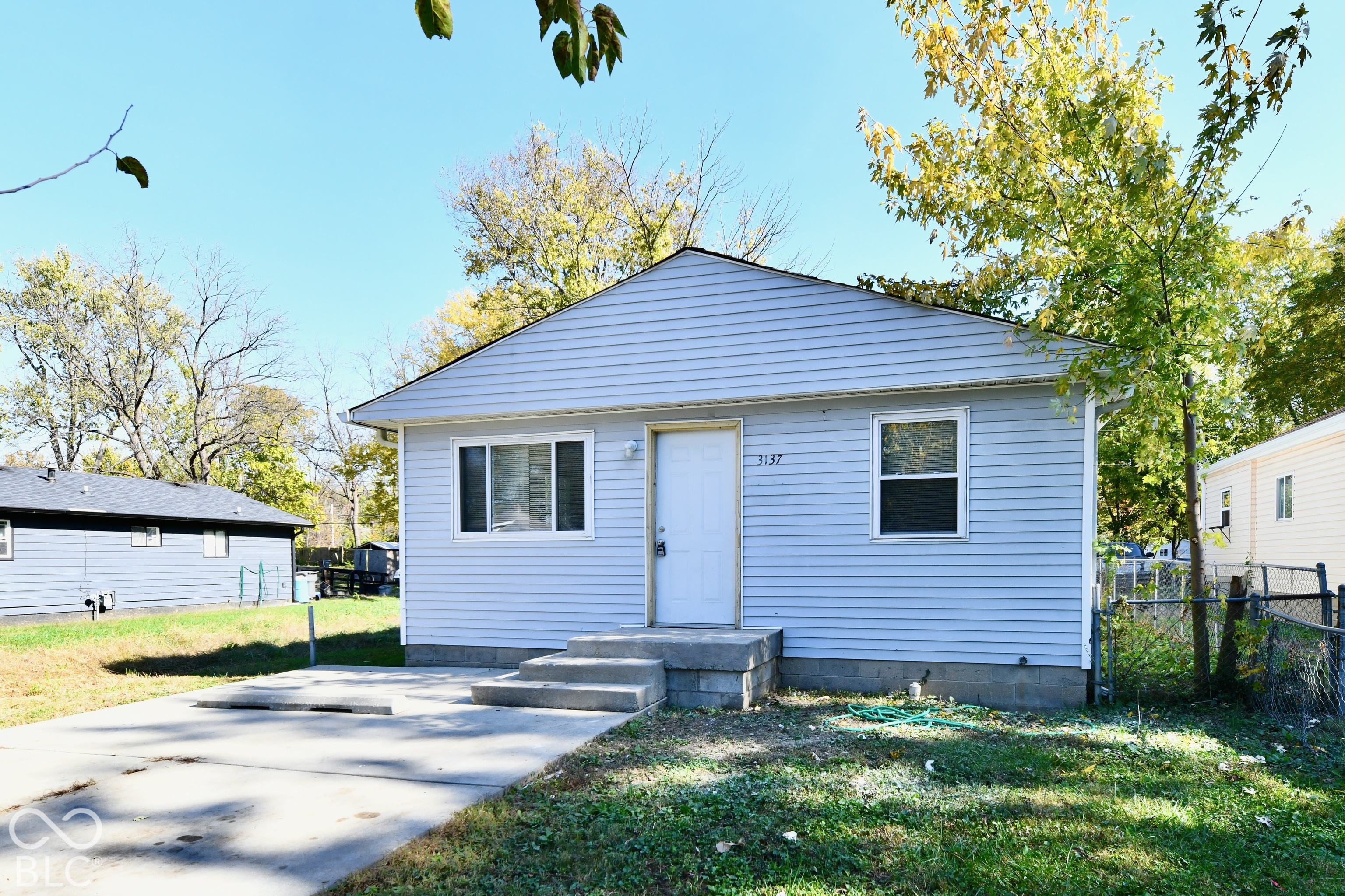 3137 N Gale Street, Indianapolis, IN, 46218 photo 4 of 54