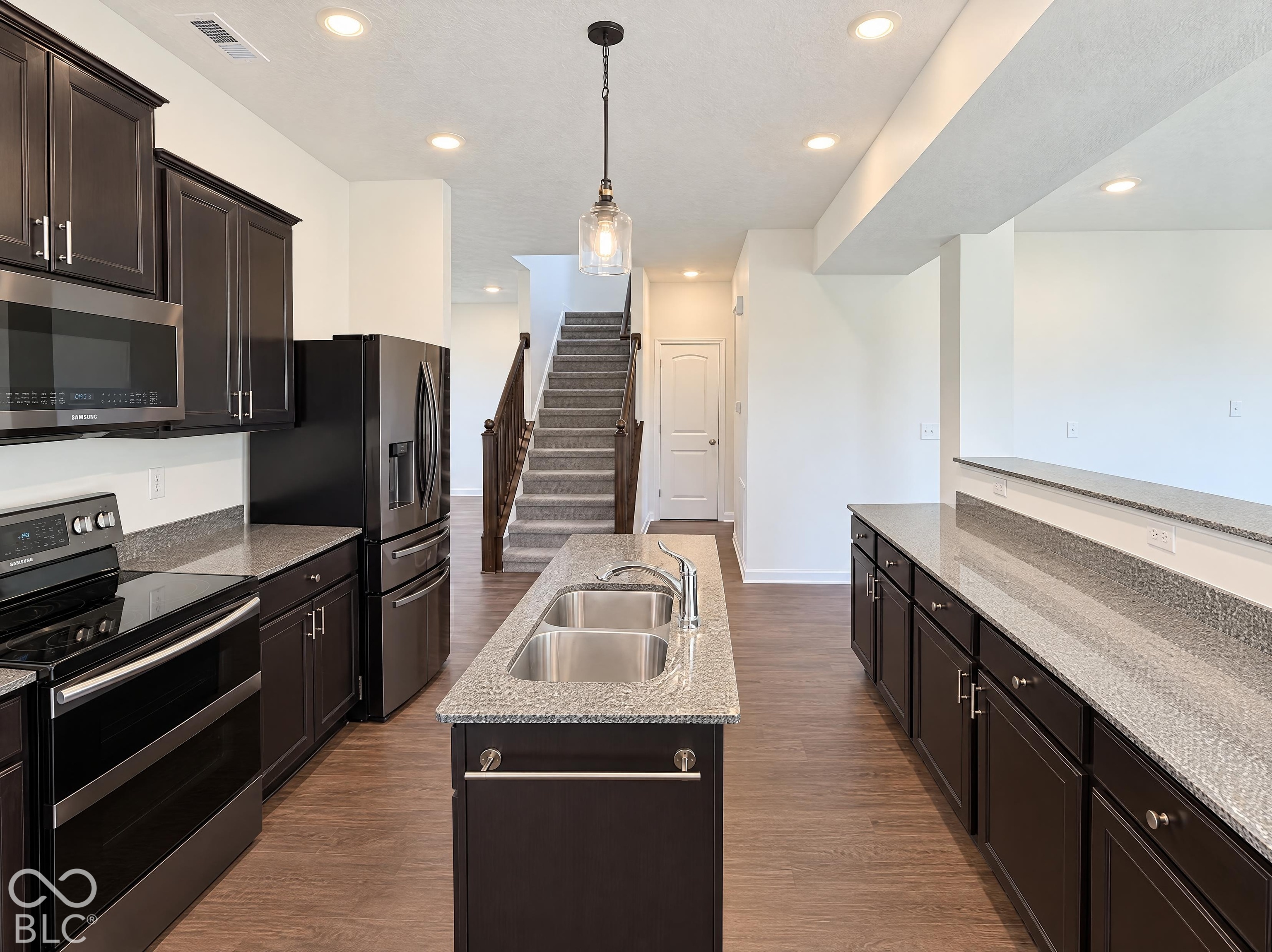9831 Mystic Sun Court, Fishers, IN, 46040 photo 4 of 33