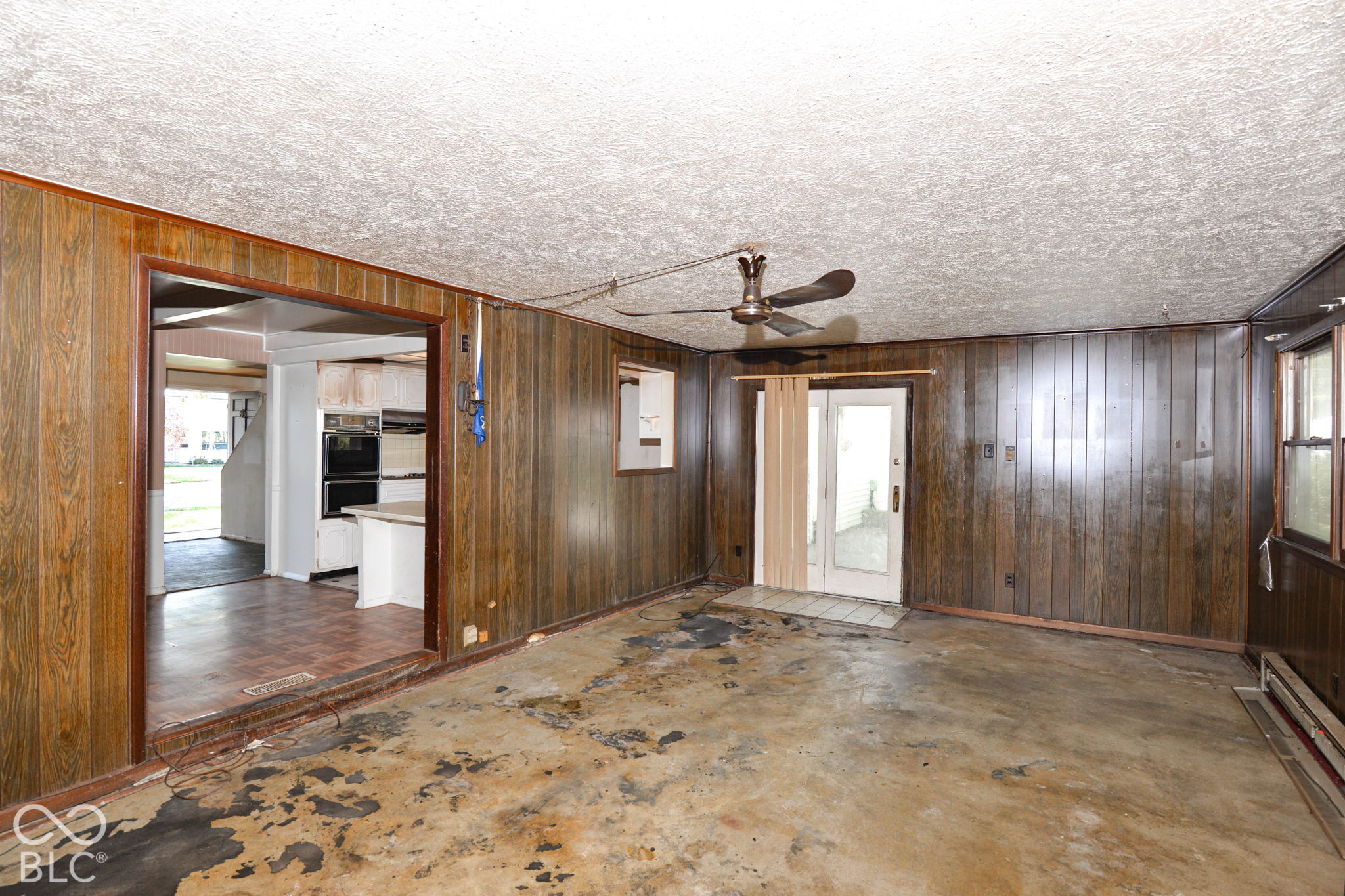 10206 Lawnhaven Drive, Indianapolis, IN, 46229 photo 4 of 38