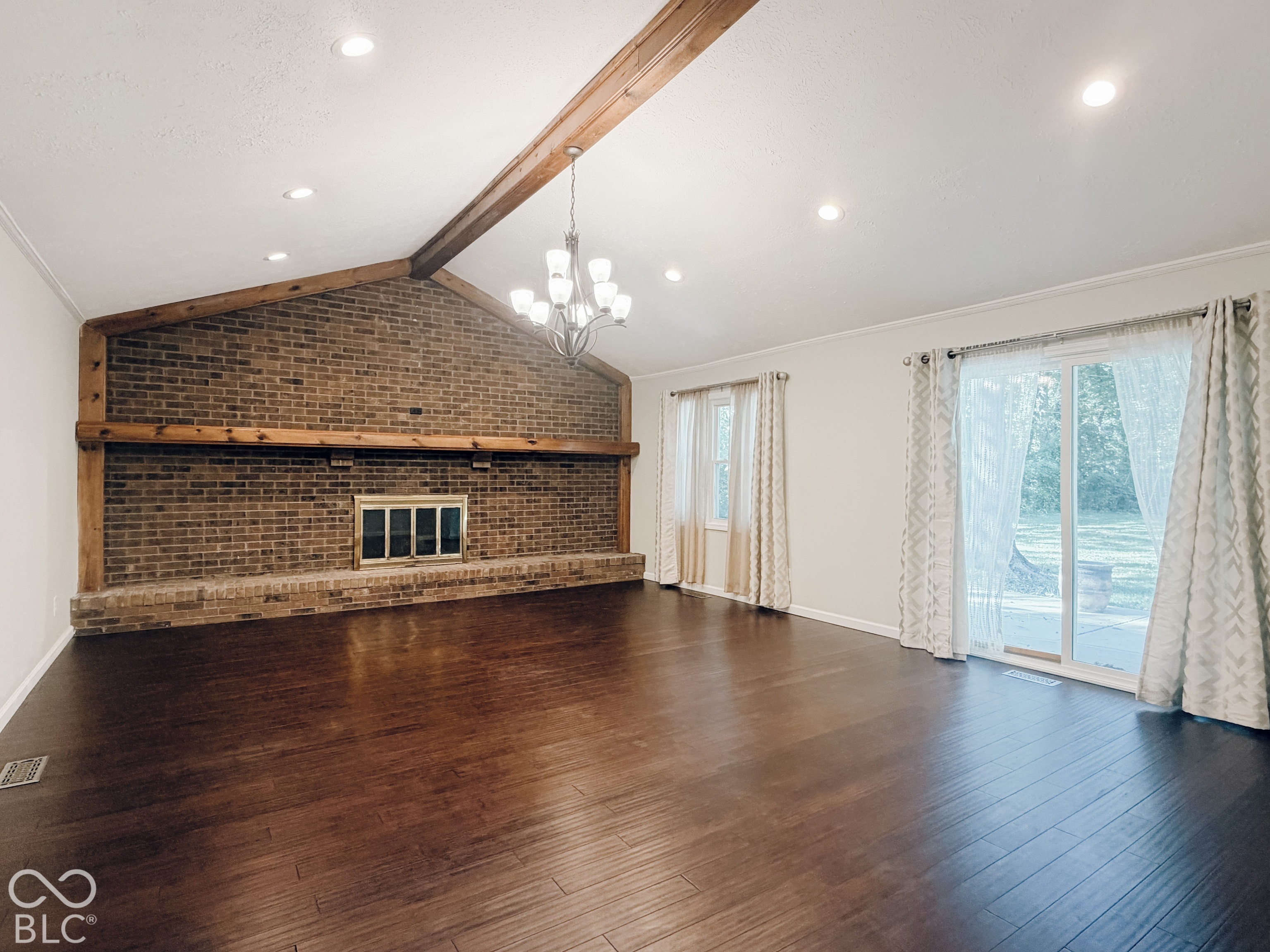 8702 Gillingham Lane, Fishers, IN, 46038 photo 4 of 29