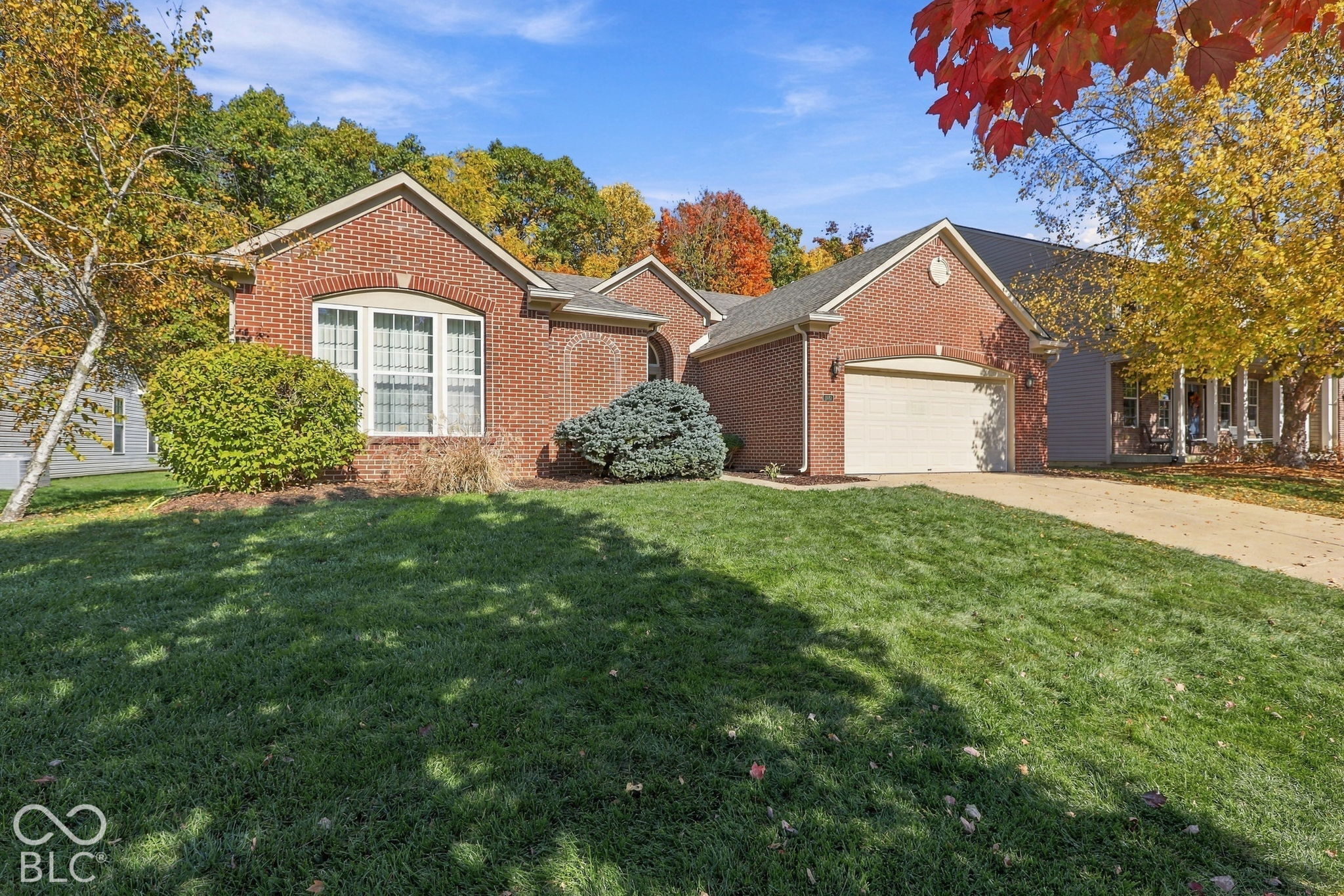 11182 Beardsley Way, Fishers, IN, 46038 photo 4 of 77