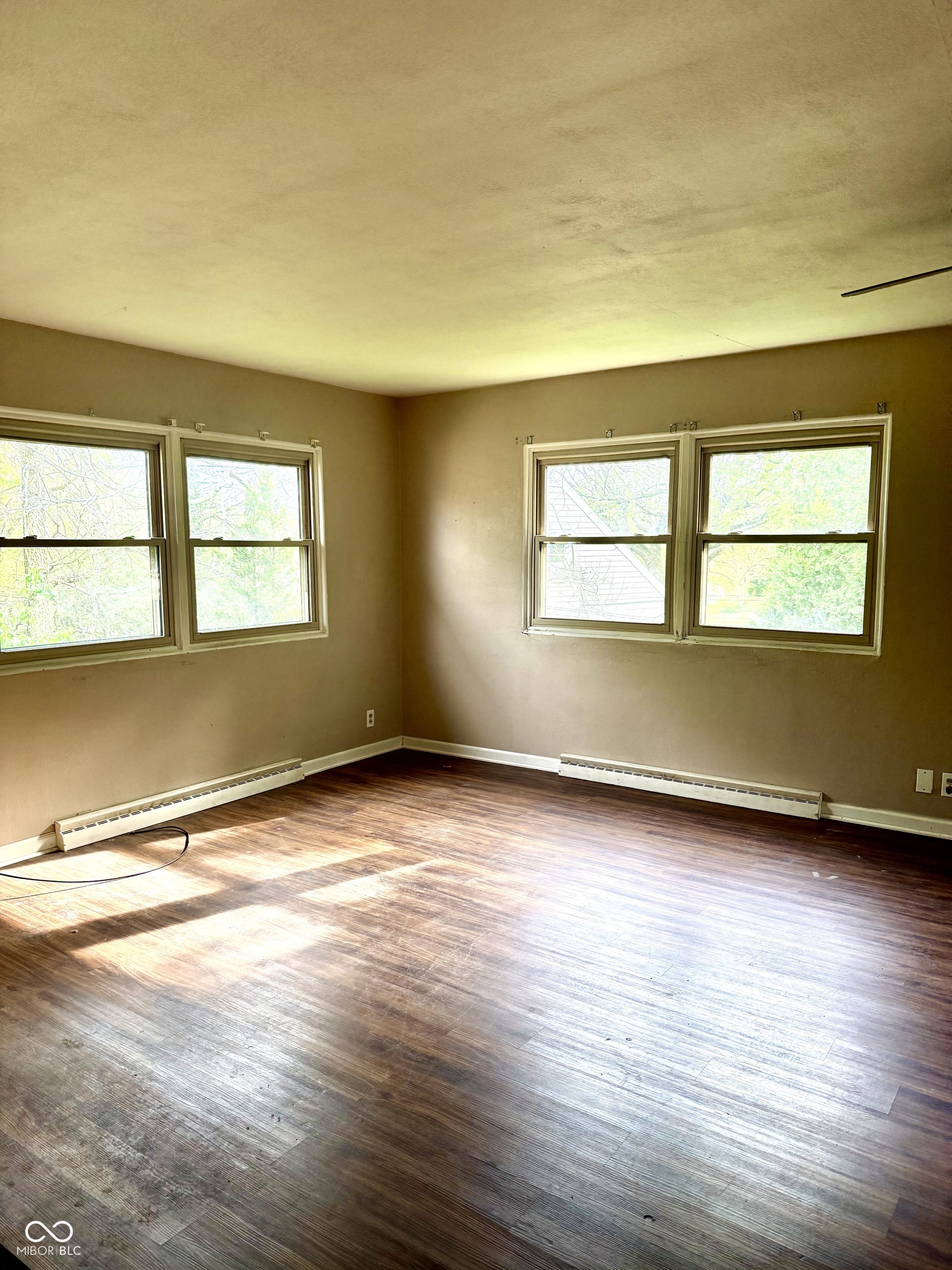 1916 W White River Boulevard, Muncie, IN, 47303 photo 4 of 11