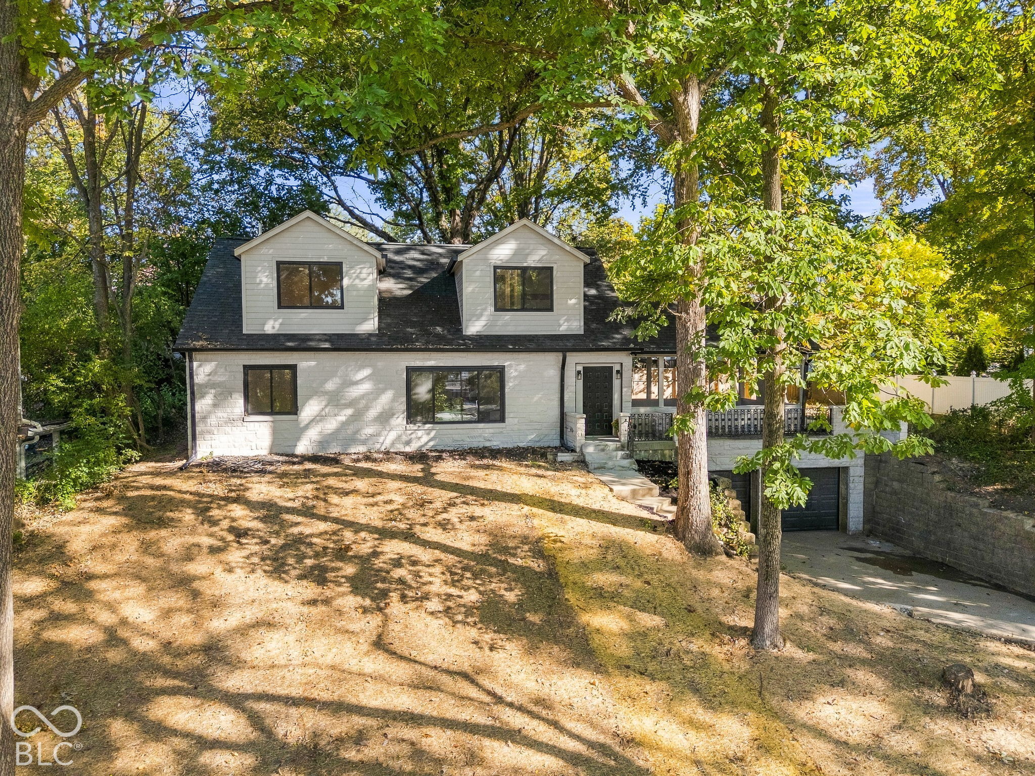 5035 Boulevard Place, Indianapolis, IN, 46208 photo 4 of 51