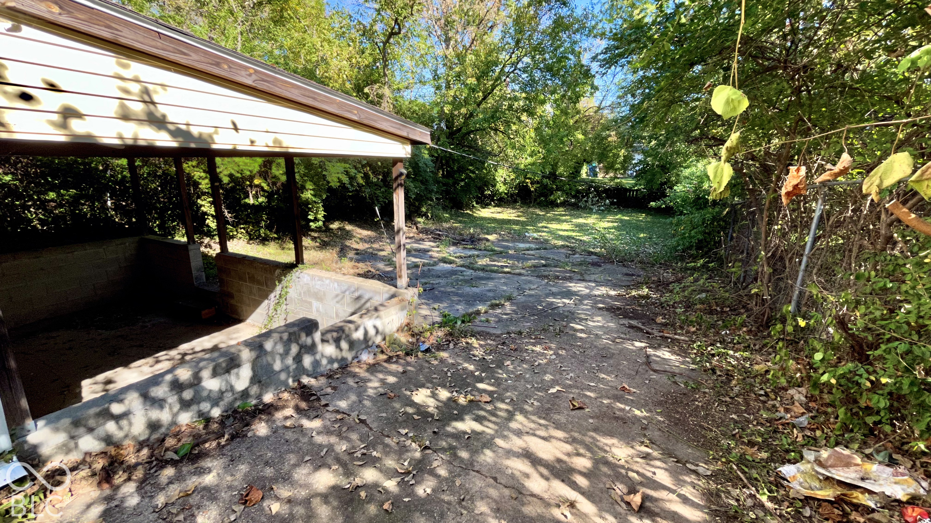 3537 N Gale Street, Indianapolis, IN, 46218 photo 4 of 28