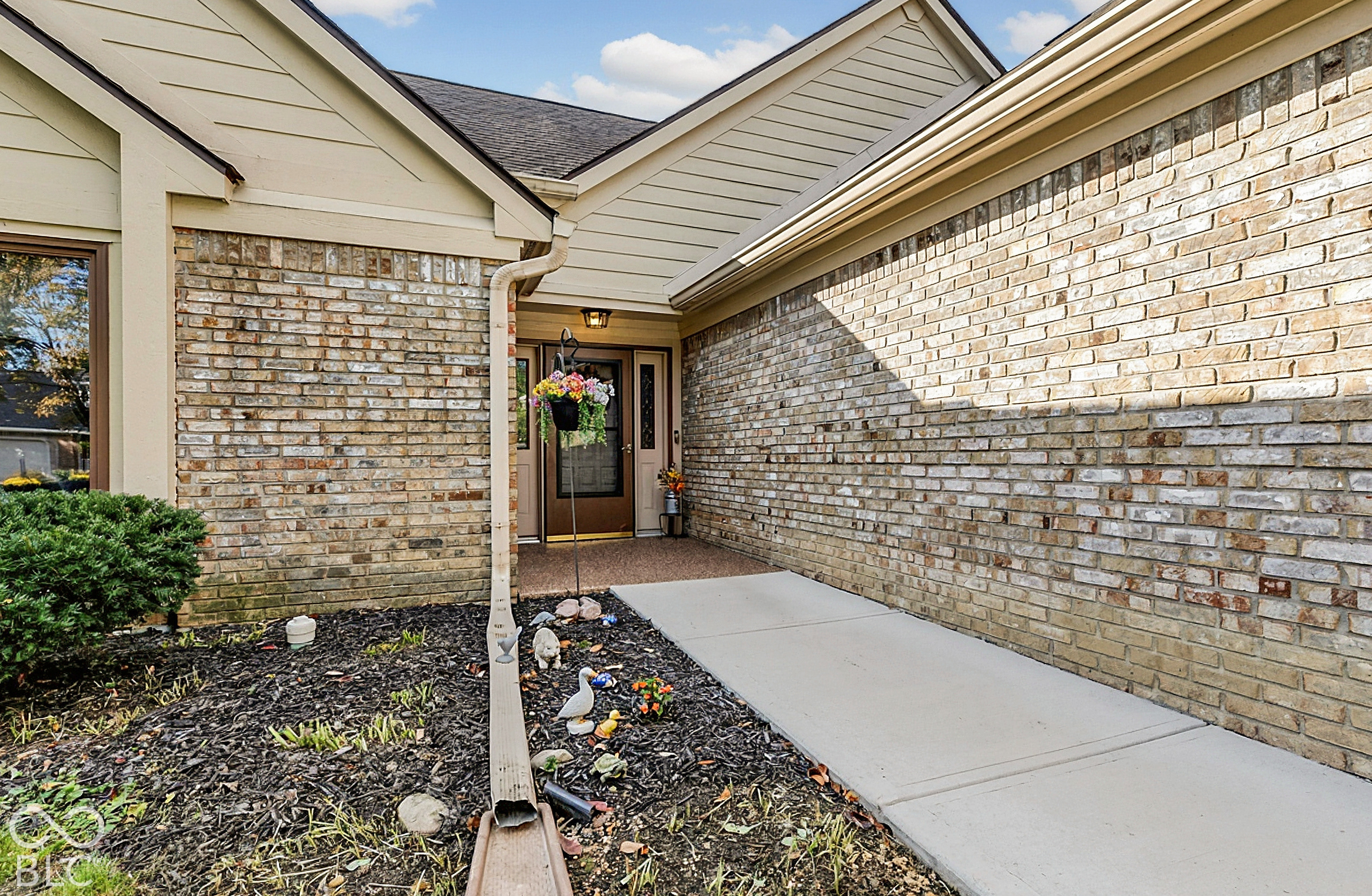 8111 Bay Brook Drive, Indianapolis, IN, 46256 photo 4 of 77
