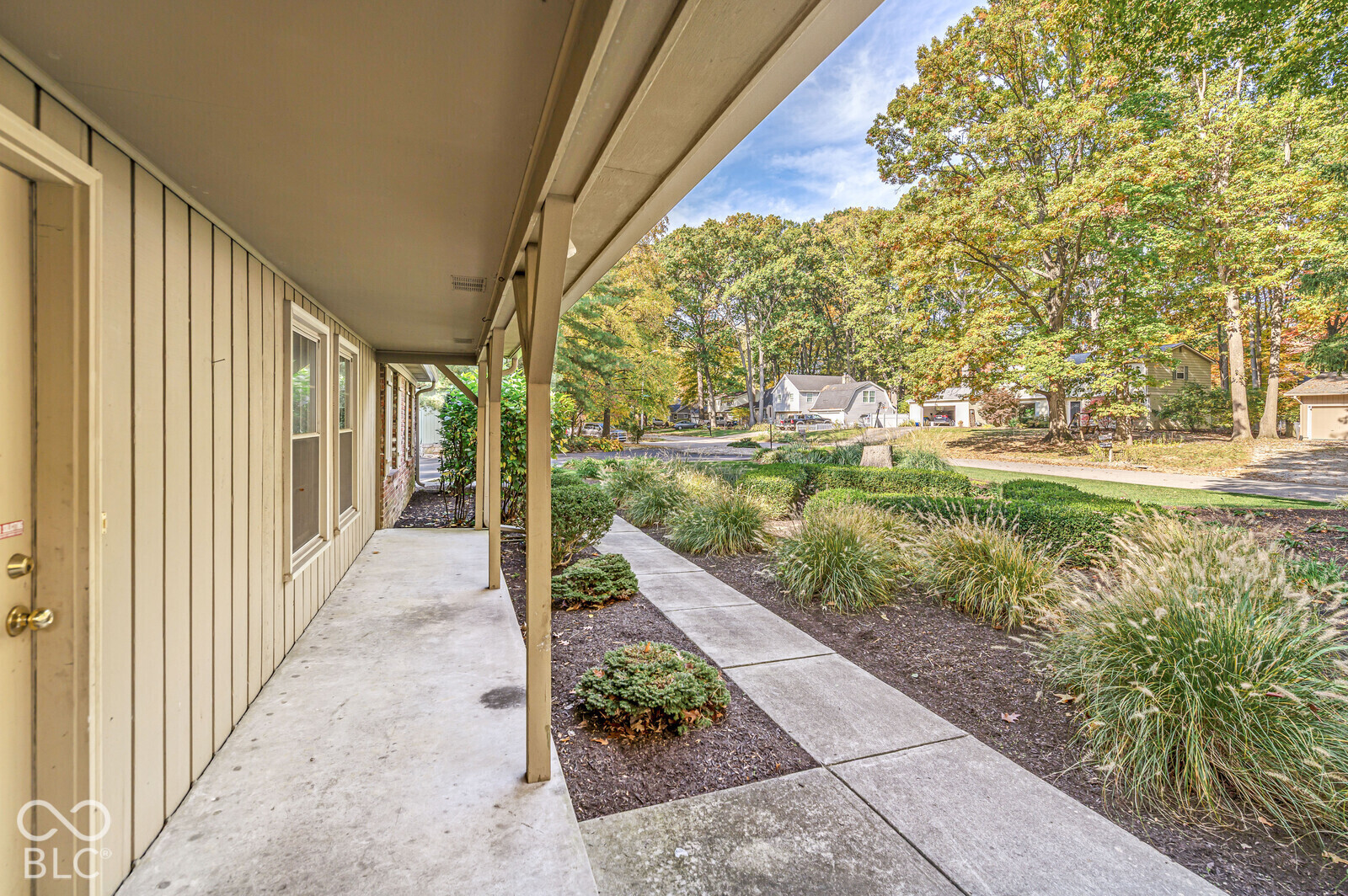 3405 Kenilworth Drive, Indianapolis, IN, 46228 photo 4 of 47