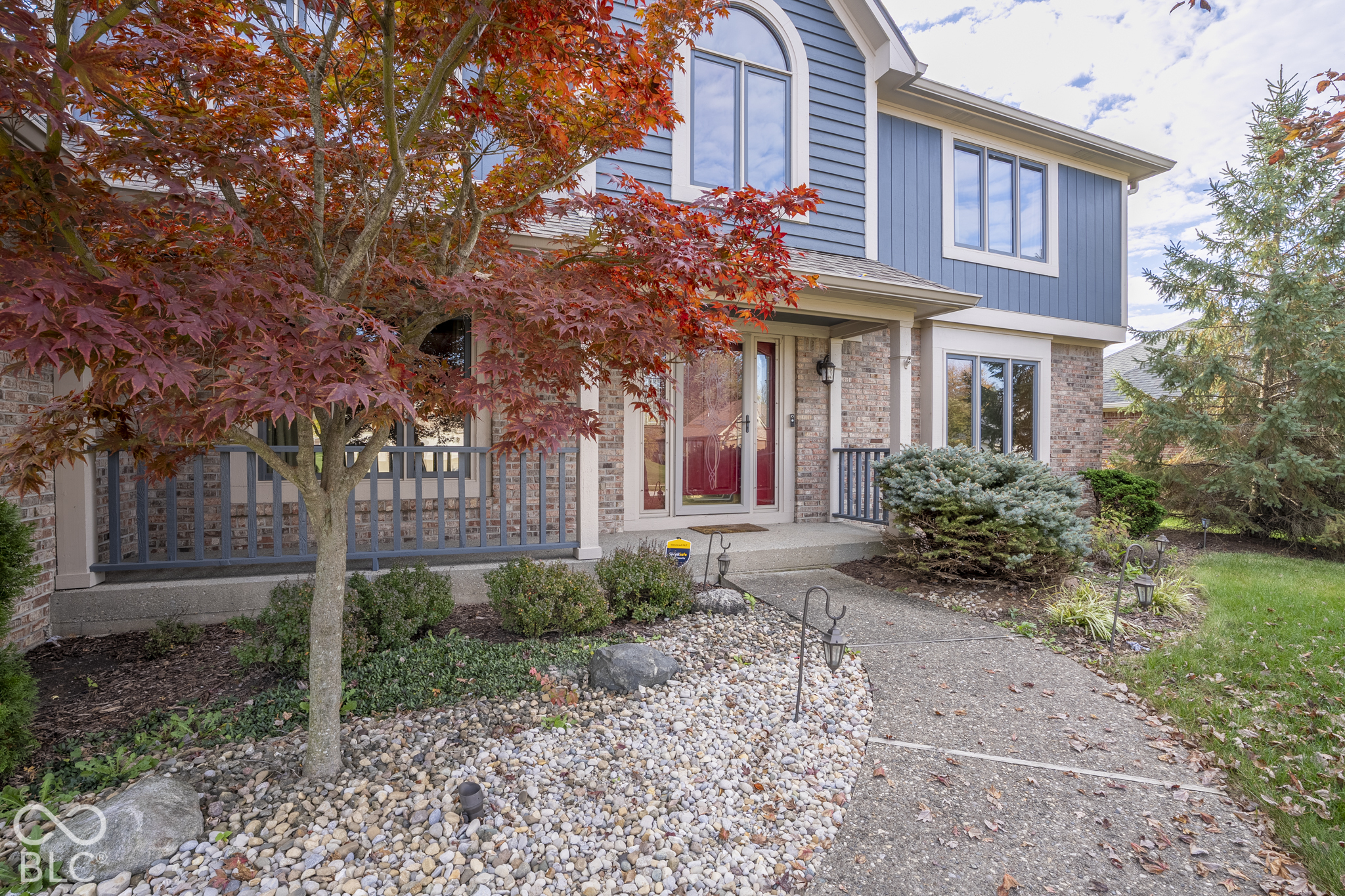 129 Yorkshire Boulevard E, Indianapolis, IN, 46229 photo 4 of 39