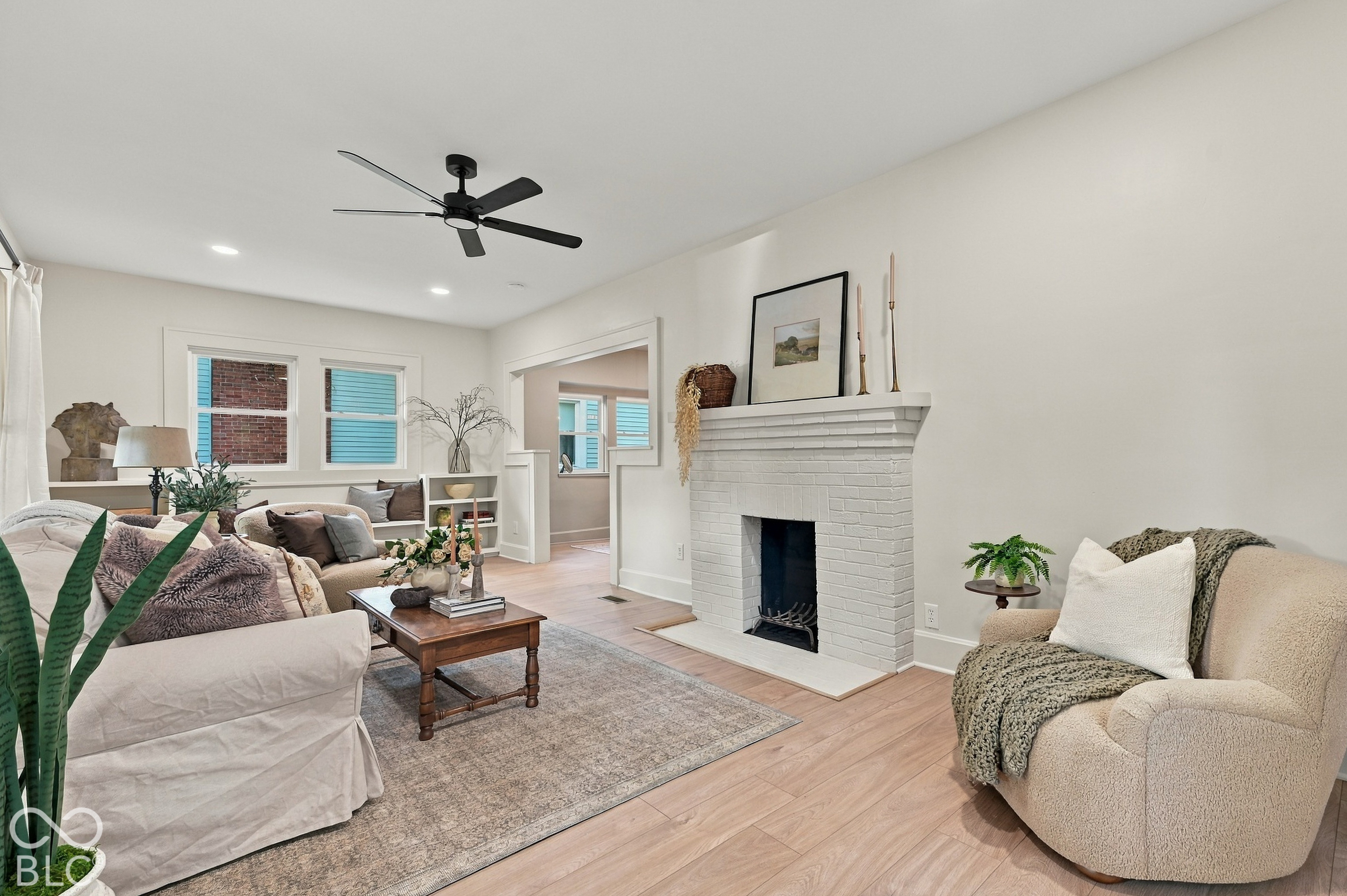 610 N Bosart Avenue, Indianapolis, IN, 46201 photo 4 of 40
