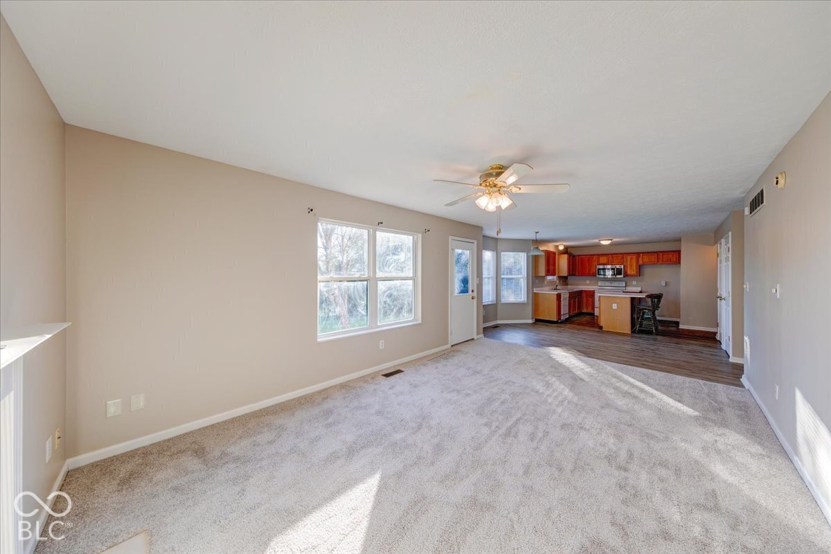 10834 Sedgegrass Drive, Indianapolis, IN, 46235 photo 4 of 52