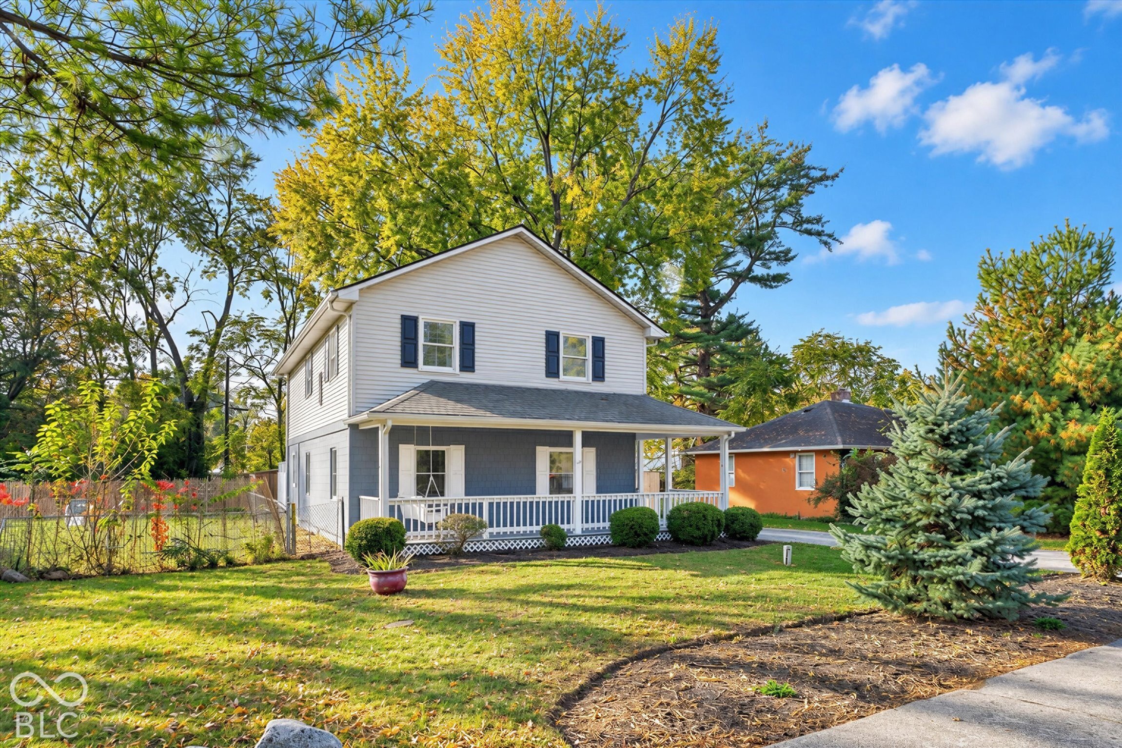 1035 Helen Drive, Indianapolis, IN, 46240 photo 4 of 44