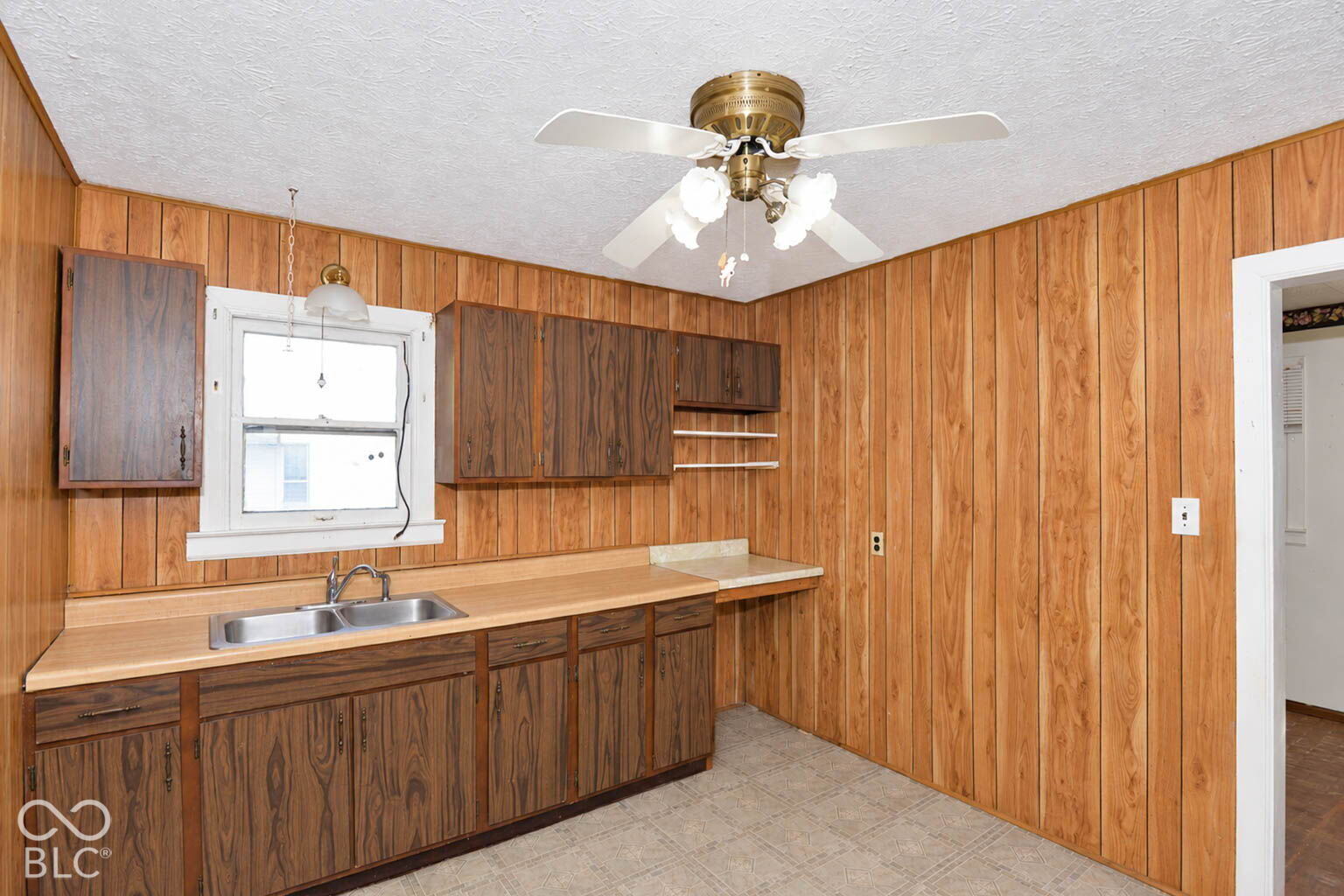1462 Standish Avenue, Indianapolis, IN, 46227 photo 4 of 23