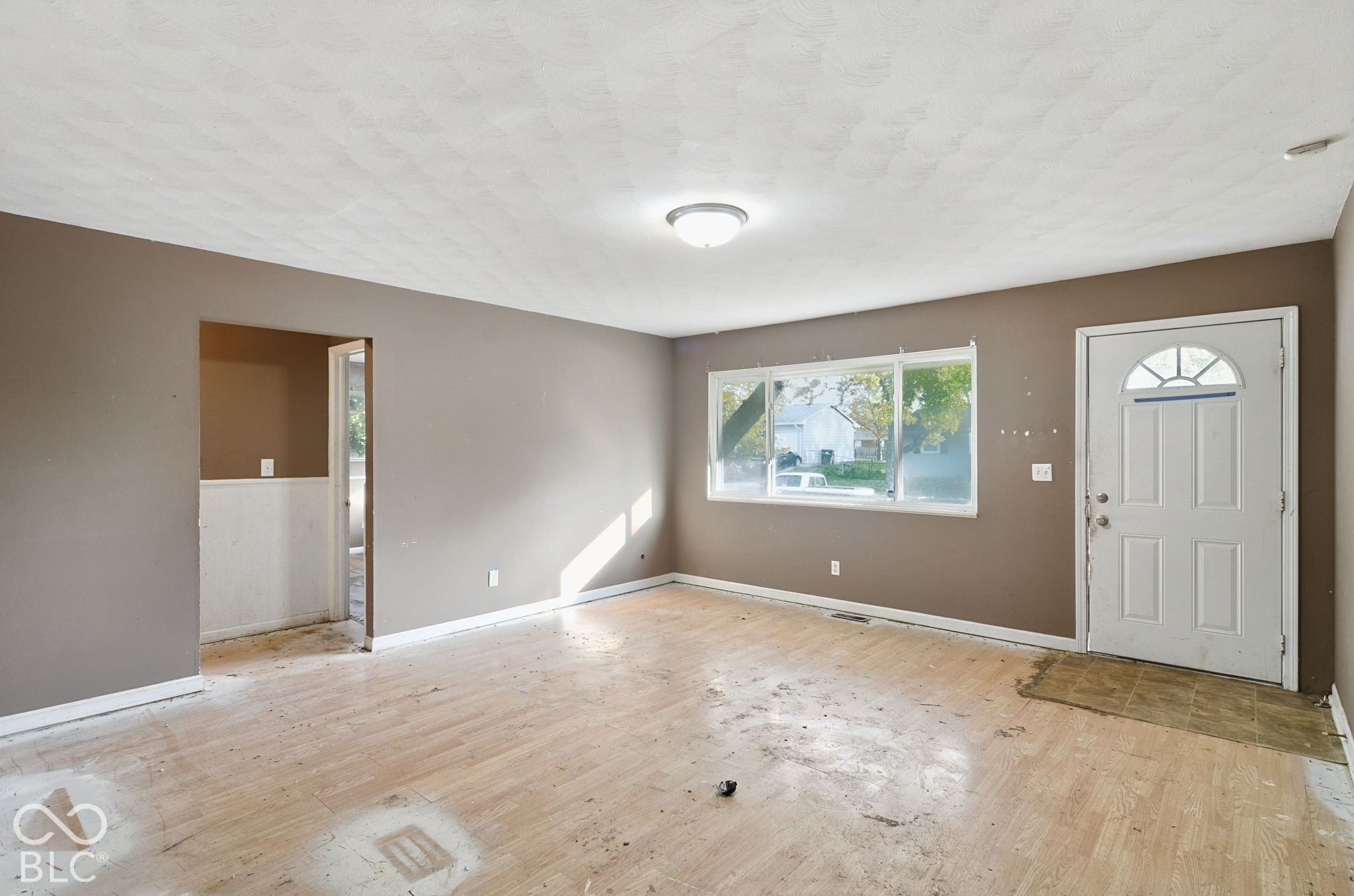 5806 Oliver Avenue, Indianapolis, IN, 46241 photo 4 of 27