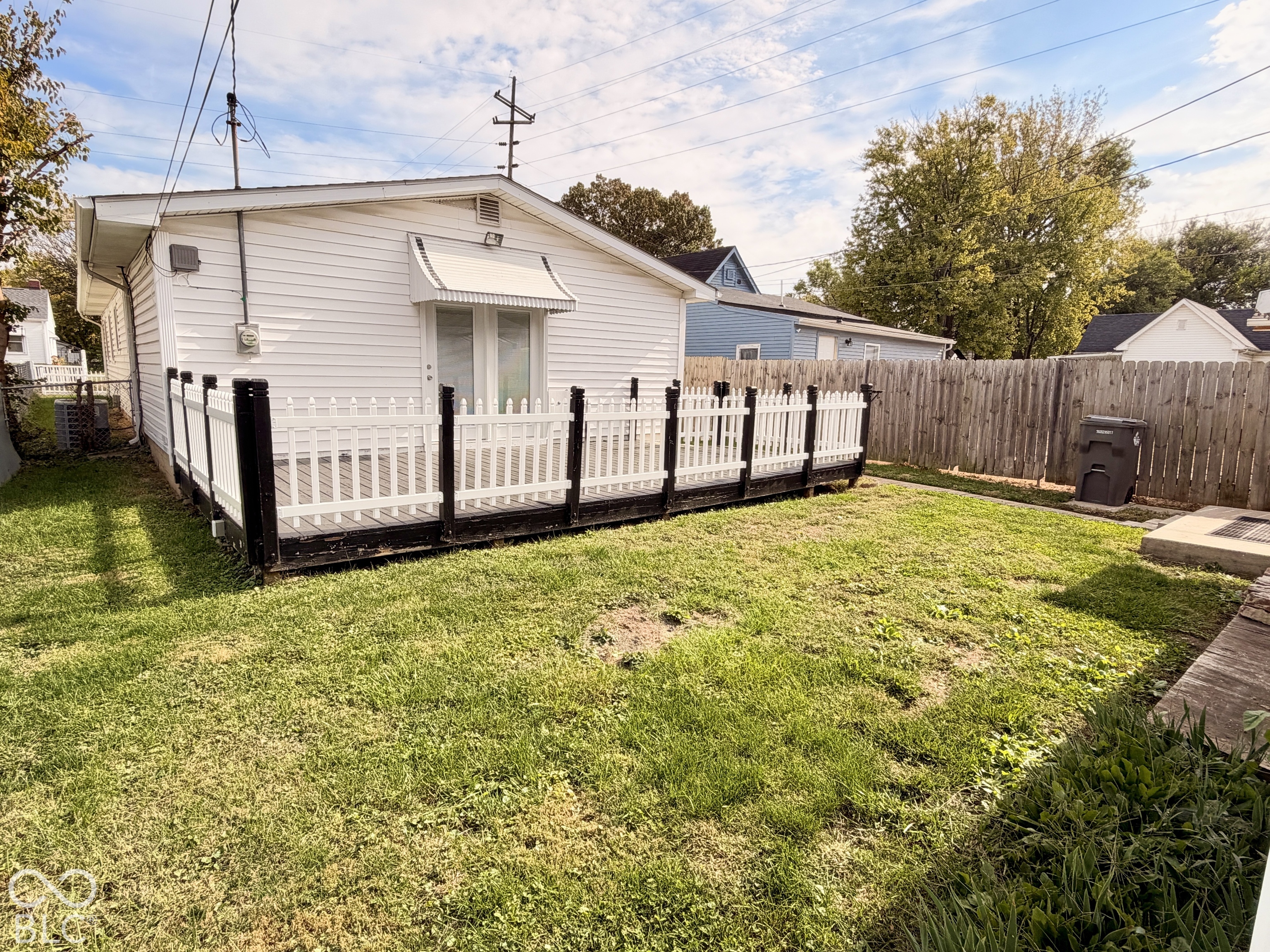 1252 Kappes Street, Indianapolis, IN, 46221 photo 4 of 34